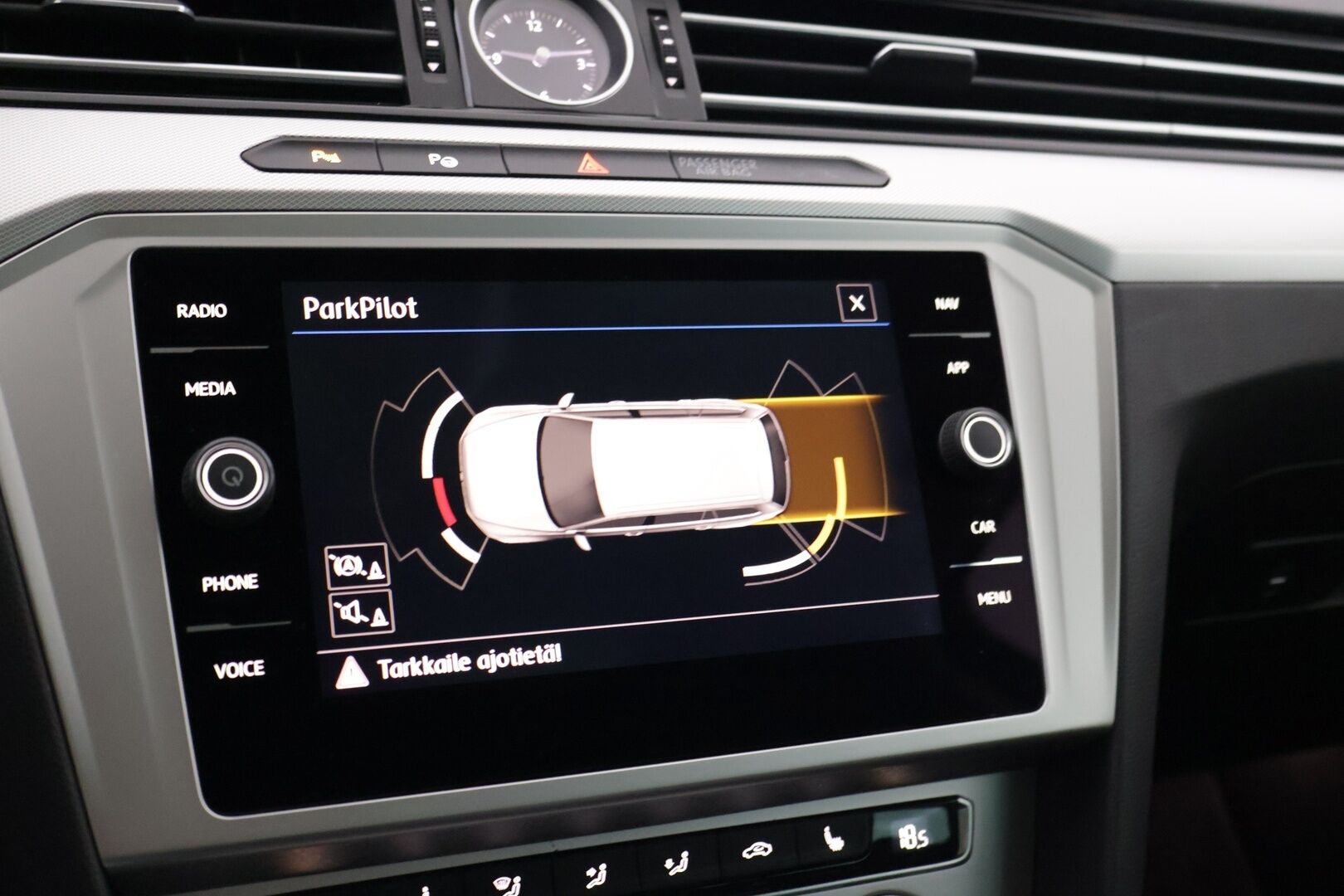 Volkswagen Passat 2018 Variant Comfortline 1,4 TSI 92 kW (125 hv) DSG-automaatti Football Edition - ACC | S.Luukku | S.Koukku | Lohko.S.Pistoke | Navi | LED