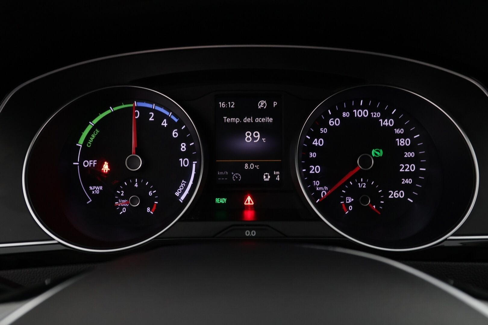 Volkswagen Passat 2016 Variant GTE Plug-In Hybrid 160 kW (218 hv) DSG-automaatti - *Tästä timanttinen luottopeli vaihdetulla akulla!*