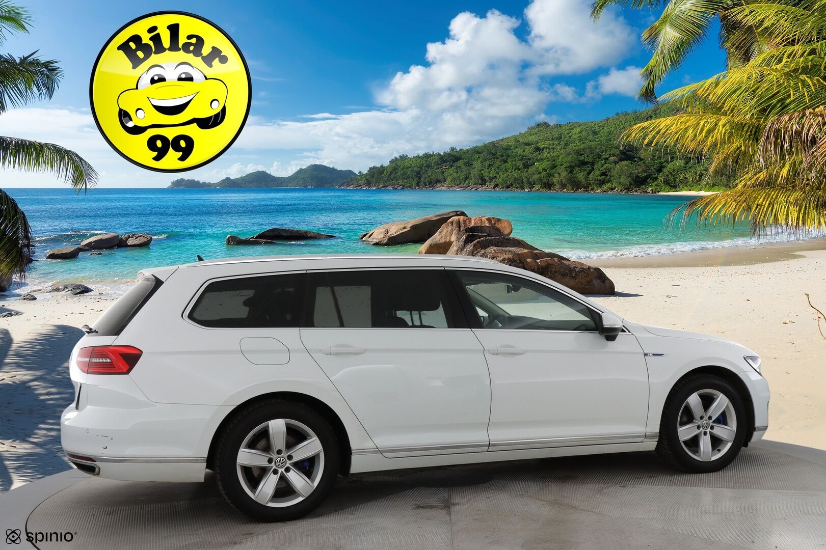 Volkswagen Passat 2016 Variant GTE Plug-In Hybrid 160 kW (218 hv) DSG-automaatti - *Tästä timanttinen luottopeli vaihdetulla akulla!*