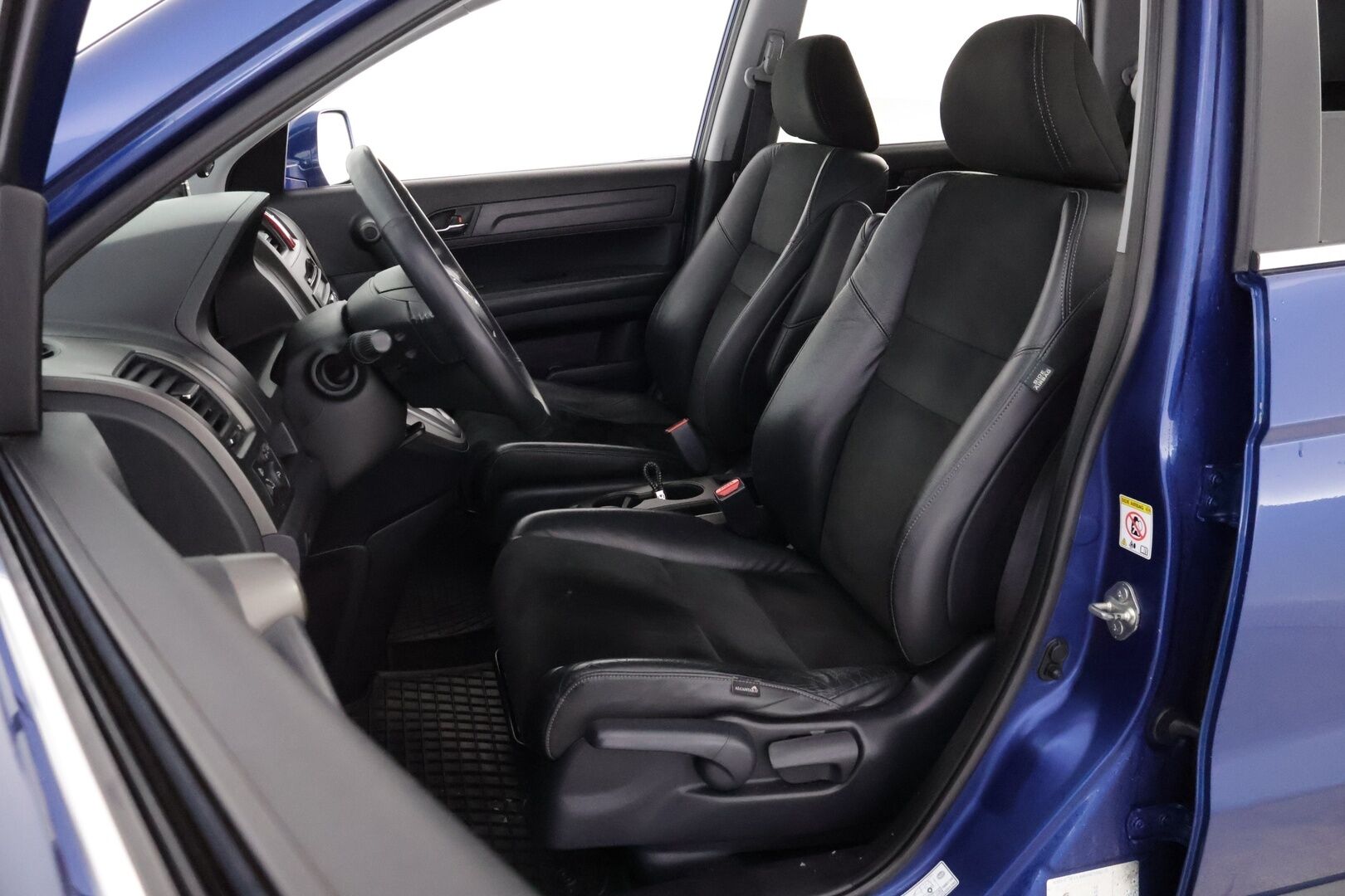 Honda CR-V 2012 2,2 i-DTEC Nordic 4x4 * MYYDÄÄN HUUTOKAUPAT.COM! *