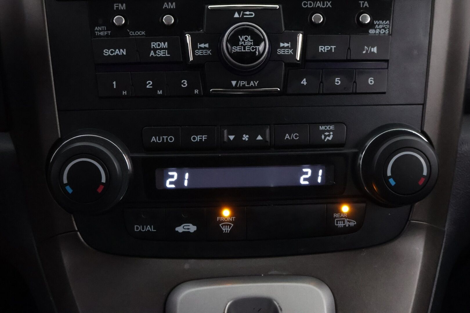 Honda CR-V 2012 2,2 i-DTEC Nordic 4x4 - YritysOutlet - Myydään vain yrityksille - – Tämä auto myydään YritysOutlet -valikoimasta vain yritykselle