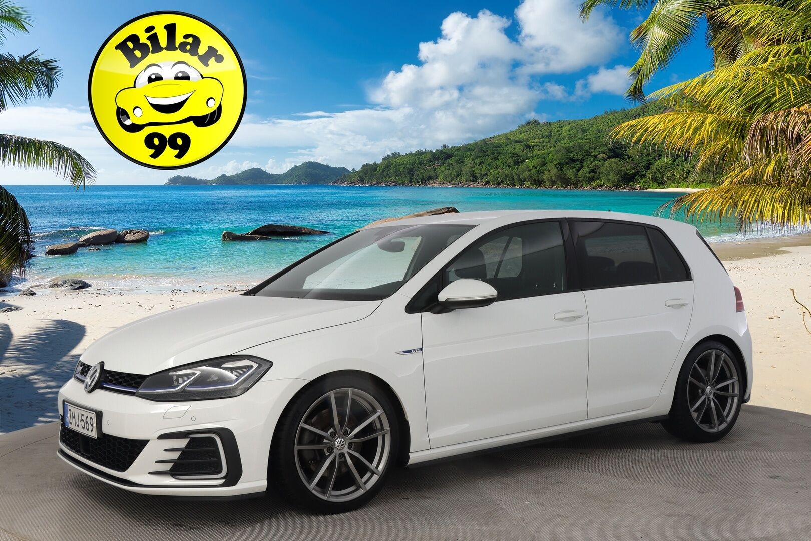 Volkswagen Golf 2018 GTE Plug-In Hybrid 150 kW (204 hv) DSG-aut** Digimittaristo / Adapt.vak / Nahka-alcantara / P-kamera / Ambient* - 2x renkaat ja vanteet / Jakopää tehty 07/2024 / Suomiauto