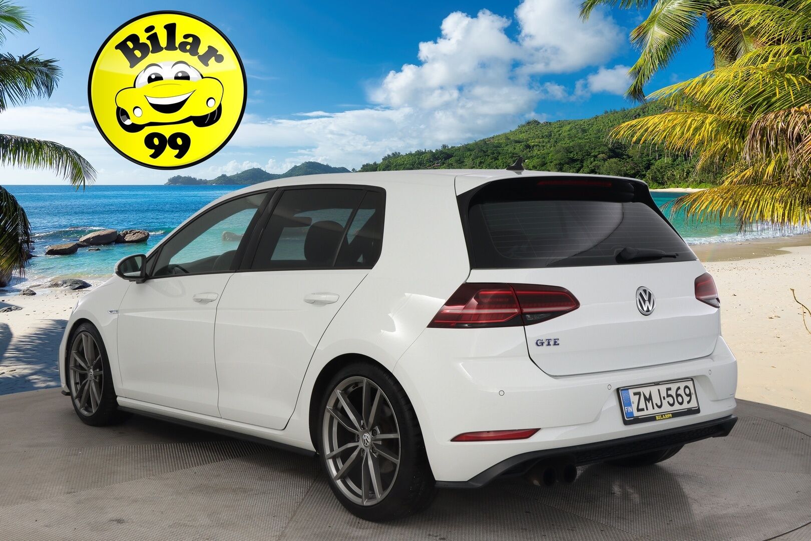 Volkswagen Golf 2018 GTE Plug-In Hybrid 150 kW (204 hv) DSG-aut** Digimittaristo / Adapt.vak / Nahka-alcantara / P-kamera / Ambient* - 2x renkaat ja vanteet / Jakopää tehty 07/2024 / Suomiauto