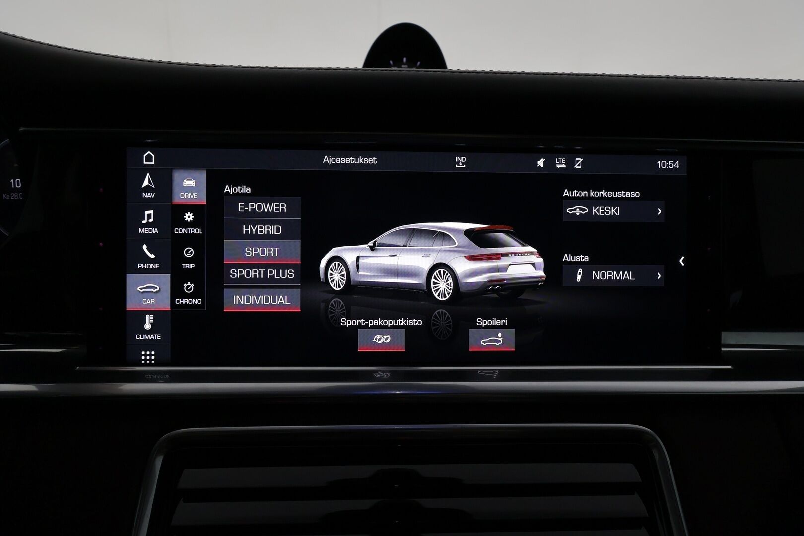 Porsche Panamera 2018 4 E-Hybrid Sport Turismo **Sport Design / Sport-putkisto / Burmester / ACC / Imuovet / Yönäkö / Nelipyöräohjaus / 360 Kamera** - 2,99 % KORKOTARJOUS TÄHÄN AUTOON - 31.5. ASTI! - Huippuvarusteltu! / Sport Chrono / 14-ist / PASM / PDLS+ / Comfort Access / Akku kuntotarkistettu! / 