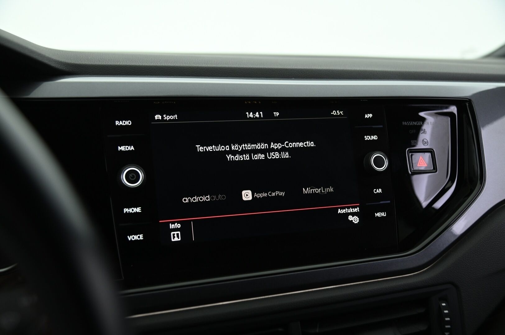 Volkswagen Polo 2018 GTI 2,0 TSI 147 kW (200 hv) DSG-automaatti *ACC / Applecarplay / Digimittaristo / Koukku* - *Sporttipenkit / 2xrenkaat*