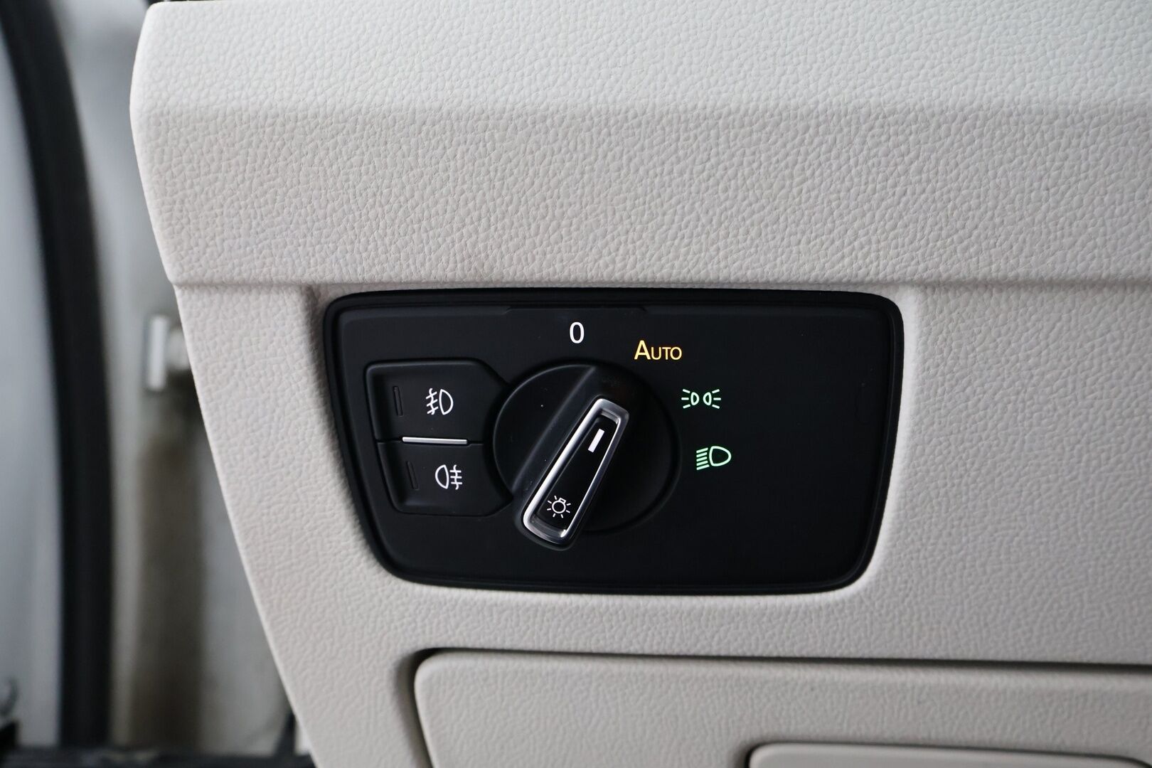 Volkswagen Passat 2016 Highline 2,0 TDI 140kW Variant BlueMotion DSG aut - YritysOutlet - Myydään vain yrityksille - – Tämä auto myydään YritysOutlet -valikoimasta vain yritykselle