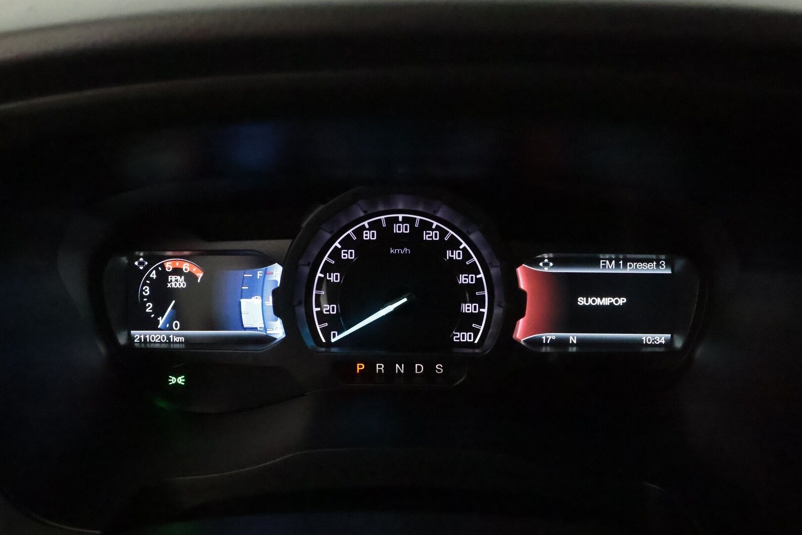 Ford Ranger 2019 Ranger Avolavakuorma-auto (BA) 4ov 3198cm3 A **Webasto / Koukku / Vakkari / P.tutka / Nahat / Sähköpenkki** - 3,99 % KORKOTARJOUS TÄHÄN AUTOON - Suomi-auto / Kahdet renkaat aluvanteilla / Vetotapavalitsin / Apple&Android / LED Lisävalo