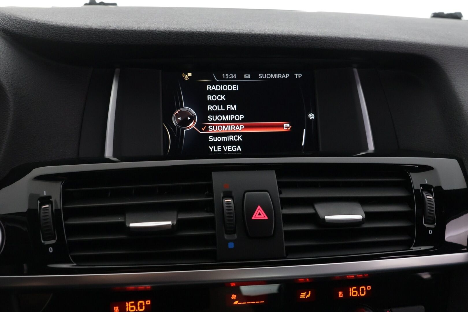 BMW X4 2015 X4 26 xDrive20d A 140 kW - | M-Sport | Hifi | HUD | P.Kamera | Alletaittuva vetokoukku | Tutkat eteen & taakse | Vakionopeudensäädin | 