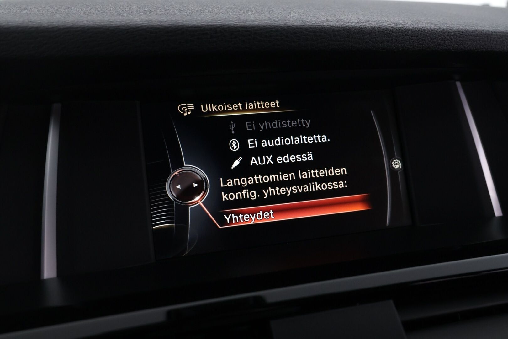 BMW X4 2015 X4 26 xDrive20d A 140 kW - | M-Sport | Hifi | HUD | P.Kamera | Alletaittuva vetokoukku | Tutkat eteen & taakse | Vakionopeudensäädin | 