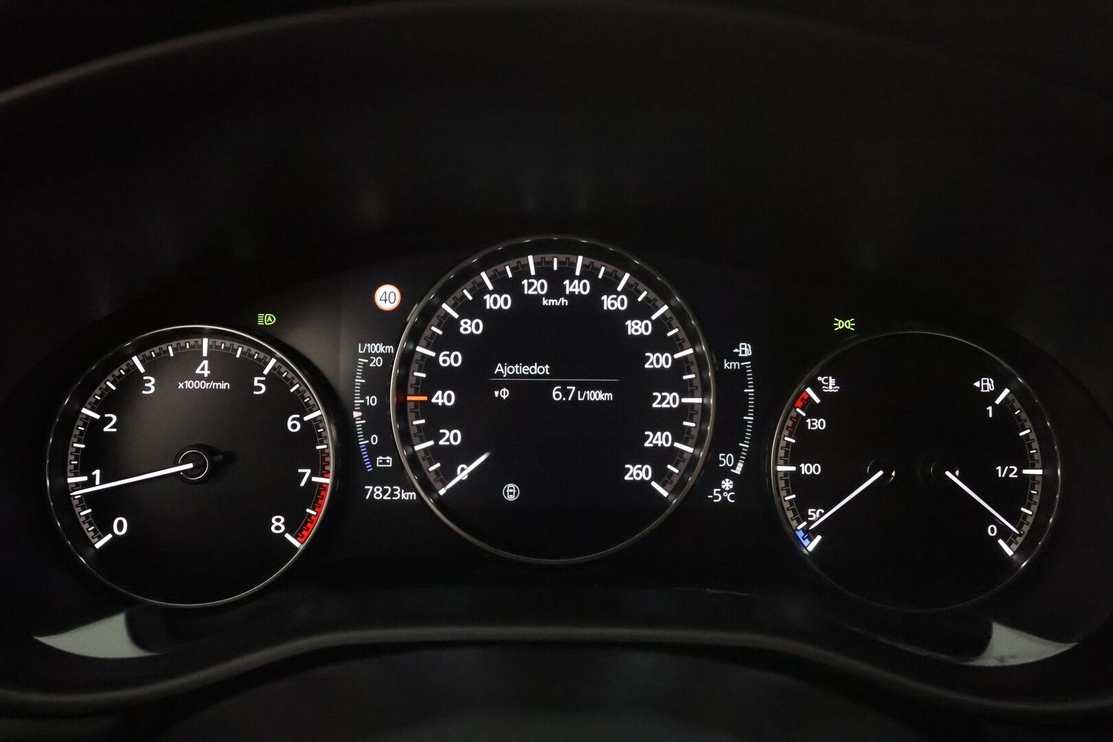 Mazda 3 2019 Hatchback 2,0 (122 hv) SKYACTIV-G Vision MT HK1 * ACC / HUD / LED / P.Tutka / Navi / Kaistavahti / Katveavustin * - 1-om Suomi-auto / Kahdet renkaat aluvanteilla - HULLUT AVAJAISHULINAT KORKOTARJOUS 3,29 %