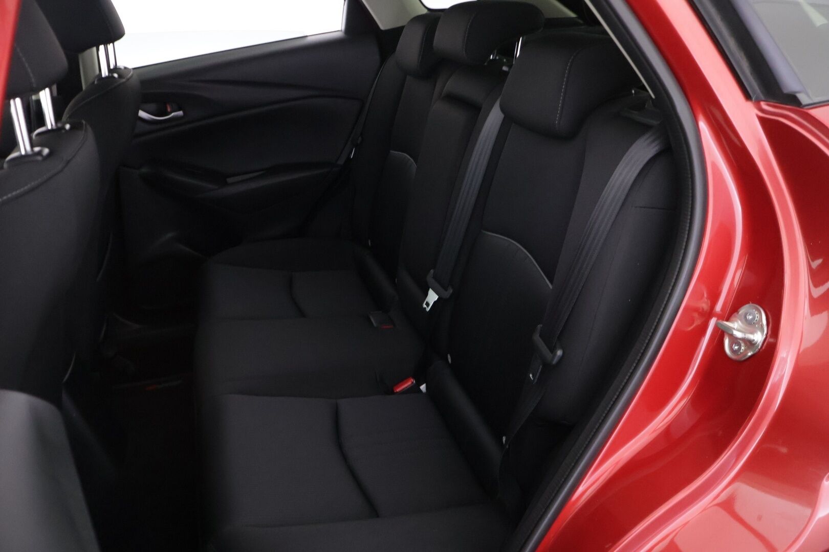 Mazda CX-3 2019 2,0 (120 hv) SKYACTIV-G Premium Plus 6AT GC2 ** Vakkari / Lohko / Tutkat / Rat. Läm. - ** Kahdet renkaat / Katumaasturi ** - Osta nyt, maksa vasta ensi vuonna