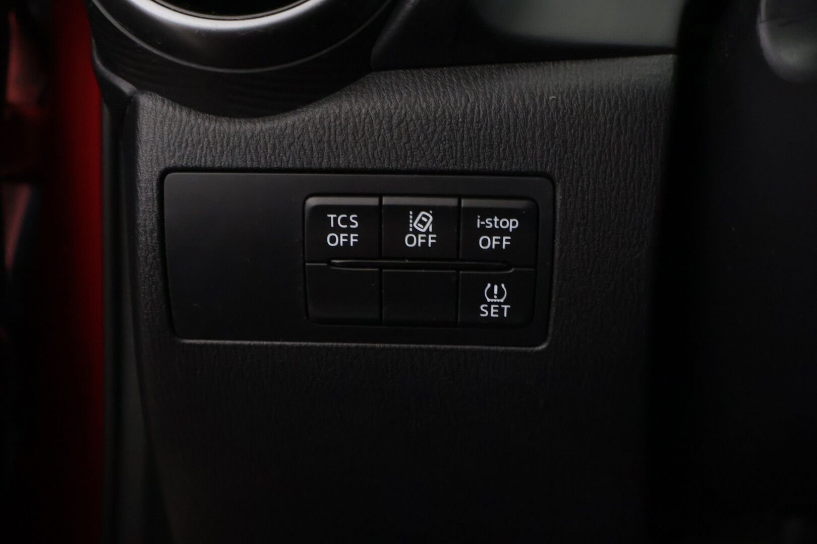 Mazda CX-3 2019 2,0 (120 hv) SKYACTIV-G Premium Plus 6AT GC2 ** Vakkari / Lohko / Tutkat / Rat. Läm. - ** Kahdet renkaat / Katumaasturi ** - Osta nyt, maksa vasta ensi vuonna