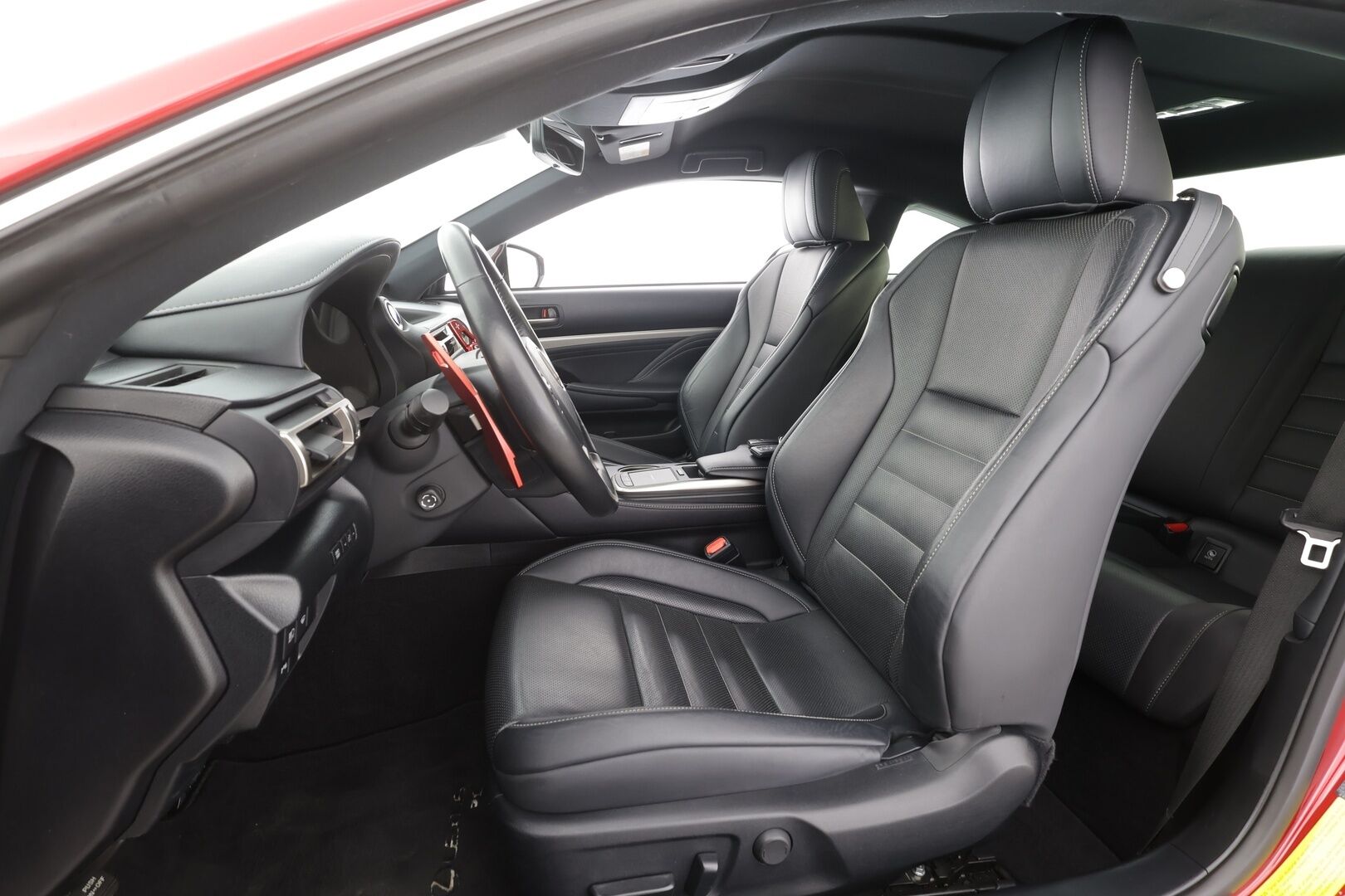 Lexus RC 2019 300h Executive - | ACC | Facelift | Sähkönahat | Iso keskinäyttö | LED | P.kamera | Sähk. ratti | Lohko + sisälämmitin | Lämm. ratti | Merkkihuollot | 