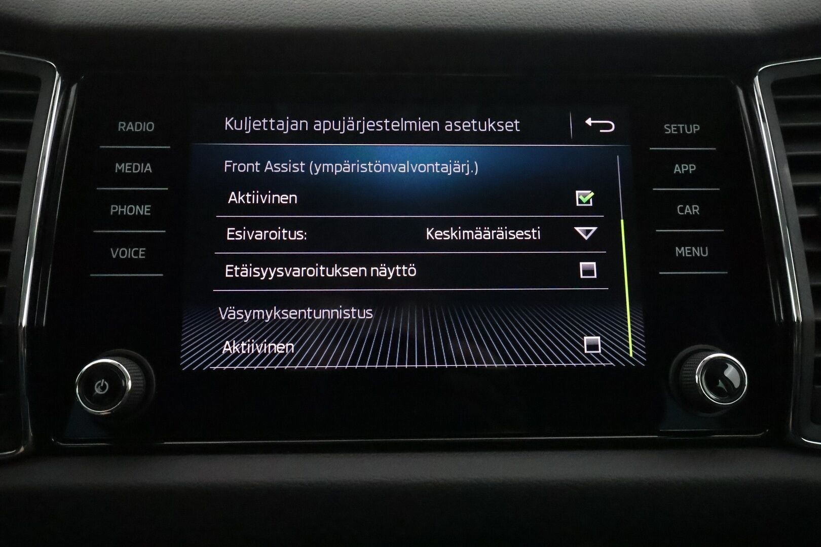 Skoda Kodiaq 2019 1,5 TSI ACT 4x4 Ambition DSG Autom. - Suomiauto | Webasto | Koukku | ACC | Peruutuskamera | Adapt.LED | KeylessGo | Ratinlämmitys | Ambient | Huippuvarusteet! - KORKO VAIN 3,99 %