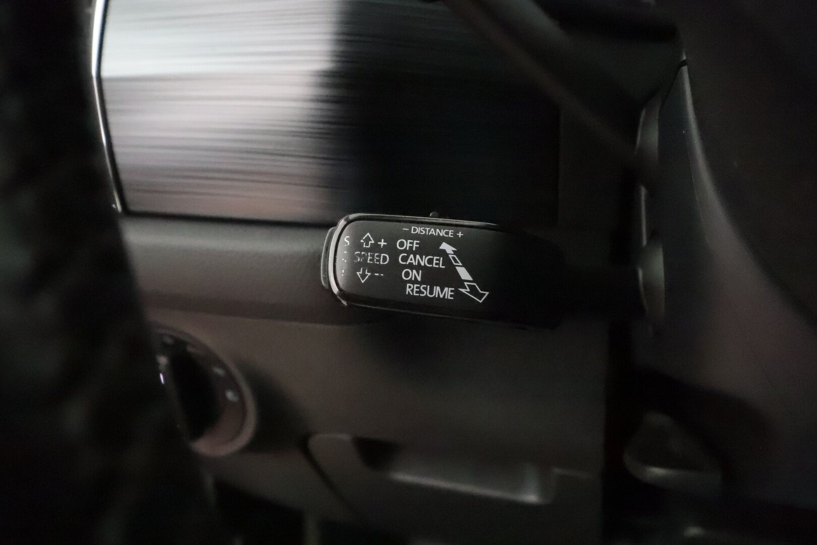Skoda Kodiaq 2019 1,5 TSI ACT 4x4 Ambition DSG Autom. - Suomiauto | Webasto | Koukku | ACC | Peruutuskamera | Adapt.LED | KeylessGo | Ratinlämmitys | Ambient | Huippuvarusteet! - KORKO VAIN 3,99 %