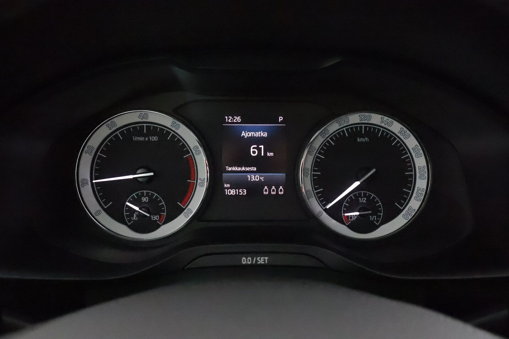 Skoda Kodiaq 2019 1,5 TSI ACT 4x4 Ambition DSG Autom. - Suomiauto | Webasto | Koukku | ACC | Peruutuskamera | Adapt.LED | KeylessGo | Ratinlämmitys | Ambient | Huippuvarusteet! - KORKO VAIN 3,99 %