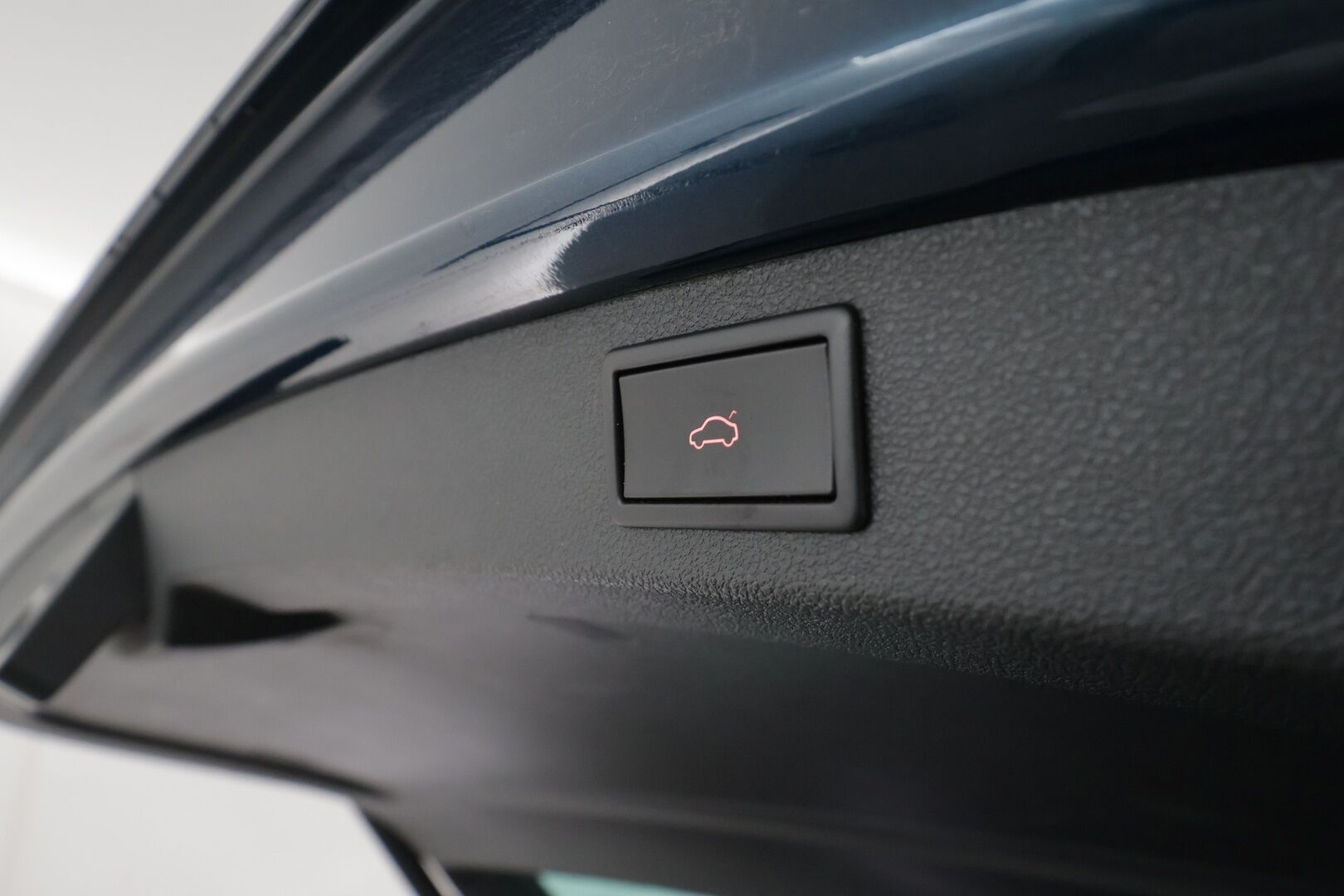 Skoda Kodiaq 2019 1,5 TSI ACT 4x4 Ambition DSG Autom. - Suomiauto | Webasto | Koukku | ACC | Peruutuskamera | Adapt.LED | KeylessGo | Ratinlämmitys | Ambient | Huippuvarusteet! - KORKO VAIN 3,99 %