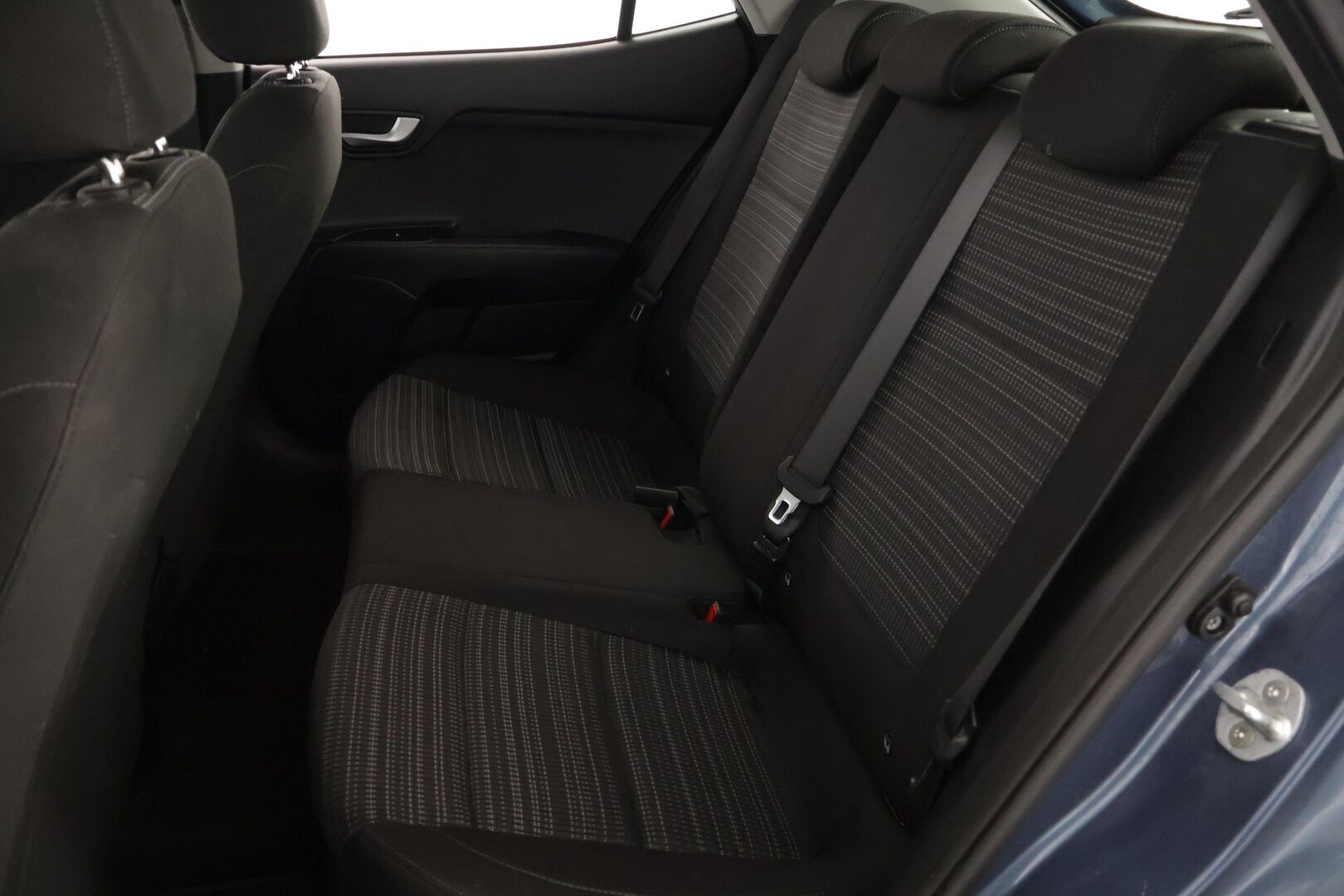 Kia Stonic 2019 1,0 T-GDI ISG 100hv EX EcoDynamics * Apple CarPlay & Android Auto / Vakkari / P-Kamera / Ratinlämmitin * - * P-Tutka / Suomi-Auto / Lohkolämmitin *