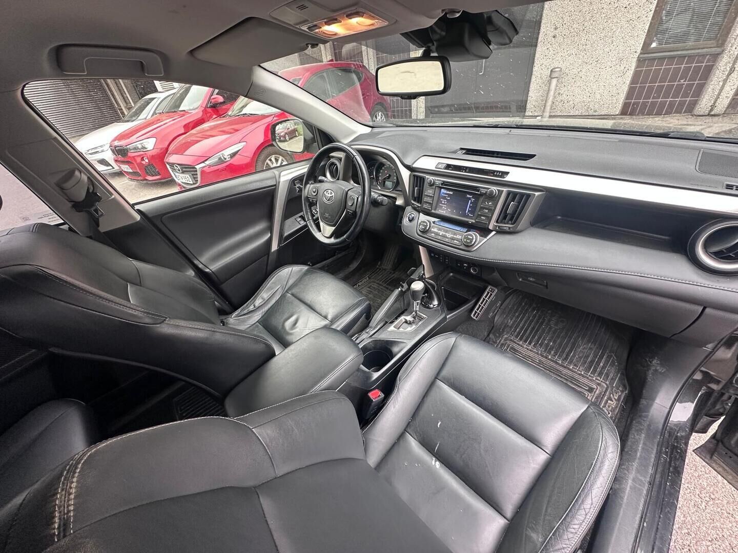Toyota RAV4 2013 Valvematic AWD Premium Multidrive S - Vetokoukku / Nahkapenkit / Peruutuskamera / Sähköinen kuljettajanistuin / Vakkari