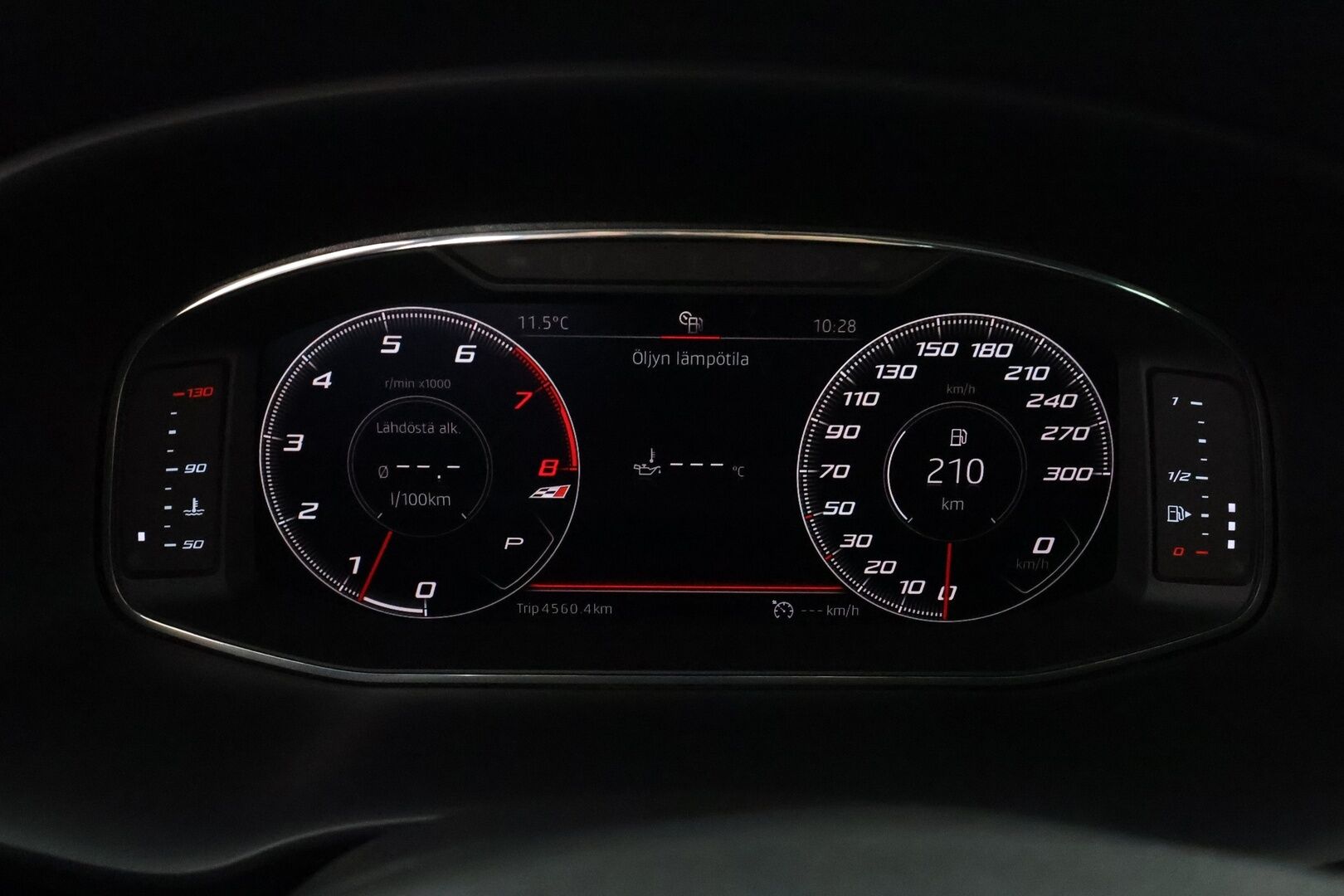 Seat Leon ST 2019 2,0 TSI 300 4DRIVE Cupra DSG * Lohkolämmitin / Vakkari / Navi / Digimittaristo / LED / P.Tutkat * - Suomi-auto / Kahdet renkaat aluvanteilla 