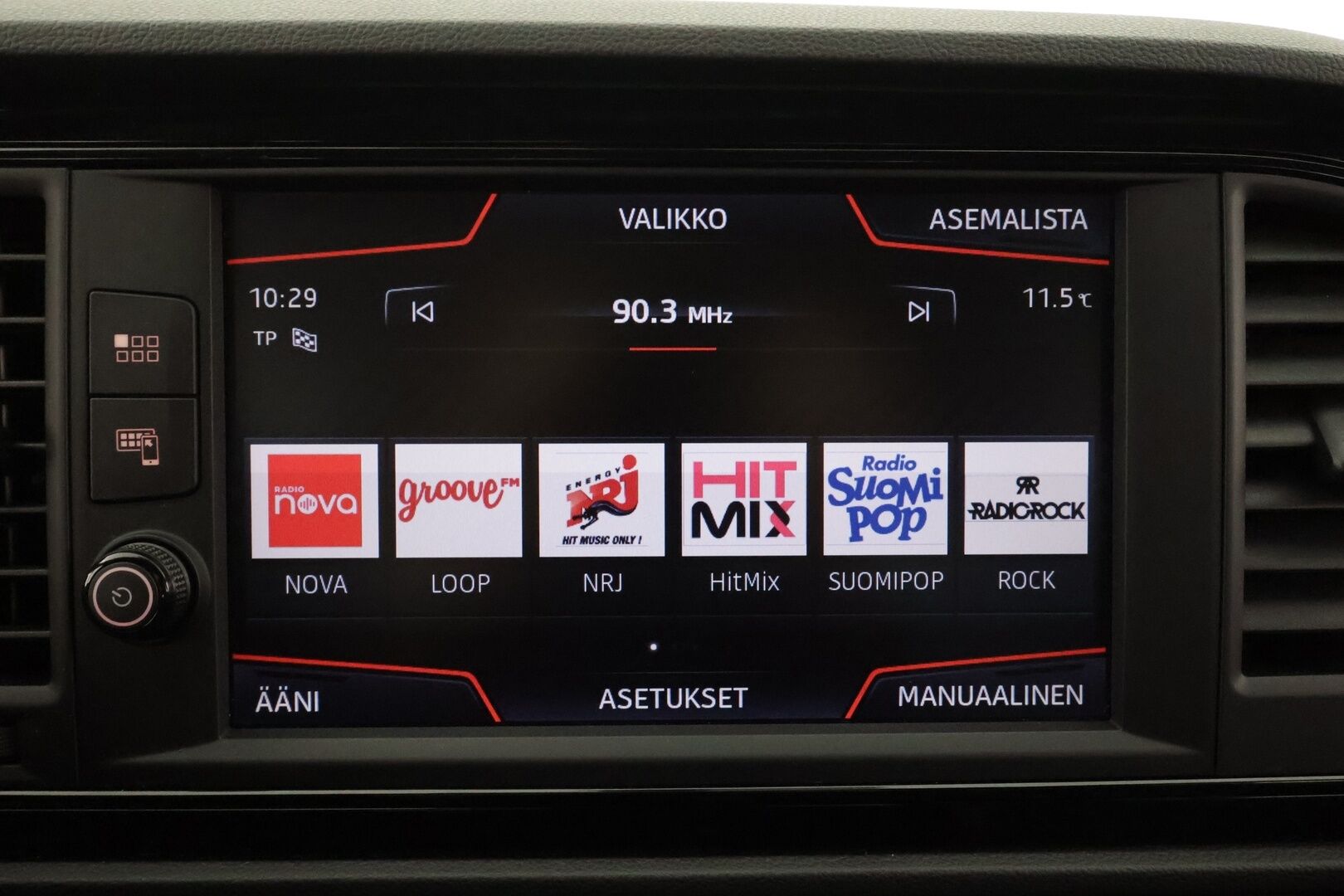 Seat Leon ST 2019 2,0 TSI 300 4DRIVE Cupra DSG * Lohkolämmitin / Vakkari / Navi / Digimittaristo / LED / P.Tutkat * - Suomi-auto / Kahdet renkaat aluvanteilla 