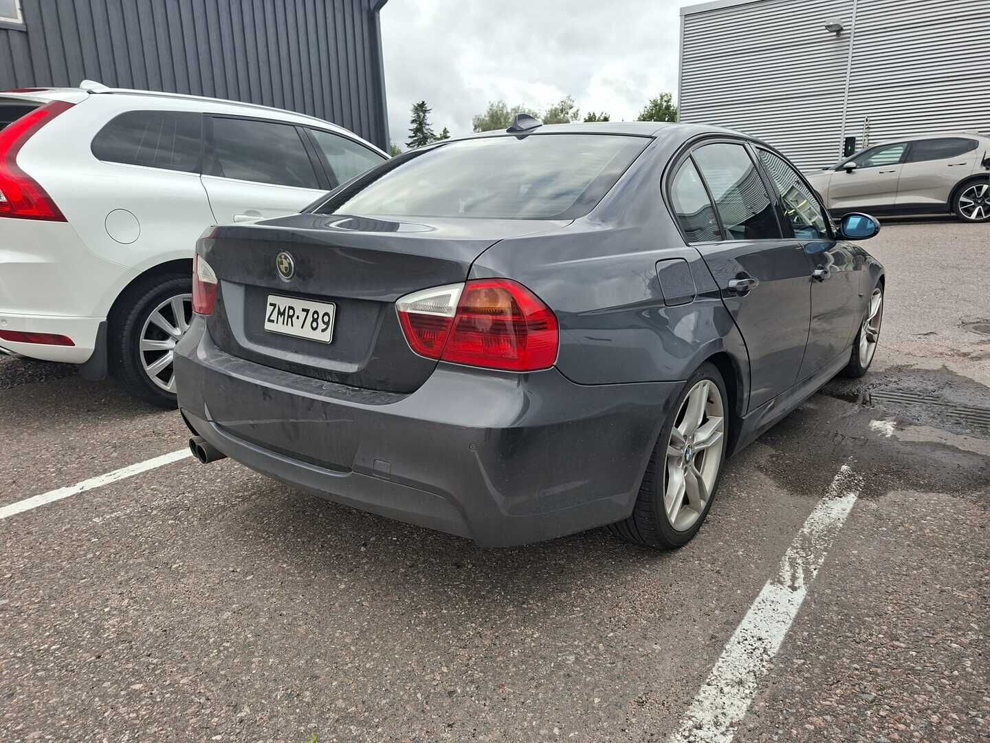 BMW 330 2007 E90 Sedan - *YritysOutlet - Myydään vain yrityksille* | Nahat | Vakkari | M-Sport | Bilsteinin alusta | Proffa Navi | Kattoluukku |