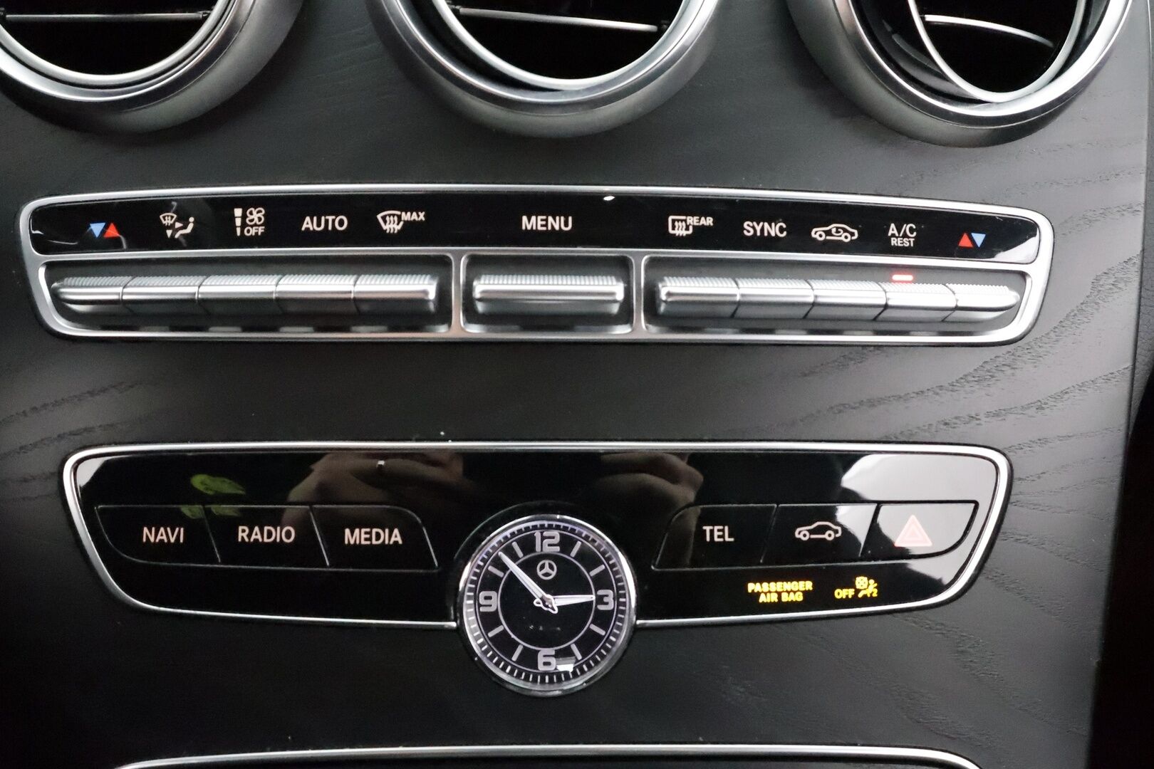 Mercedes-Benz C 2020 300 d 4MATIC Coupé A AMG * Distronic / Sportpenkit / Multibeam / P.Kamera / Navi / Digimittaristo / Lohkolämmitin * - 1-om Suomi-auto / Kahdet renkaat / Merkkihuollot - HULLU BLACKWEEK KORKOTARJOUS 2,49%