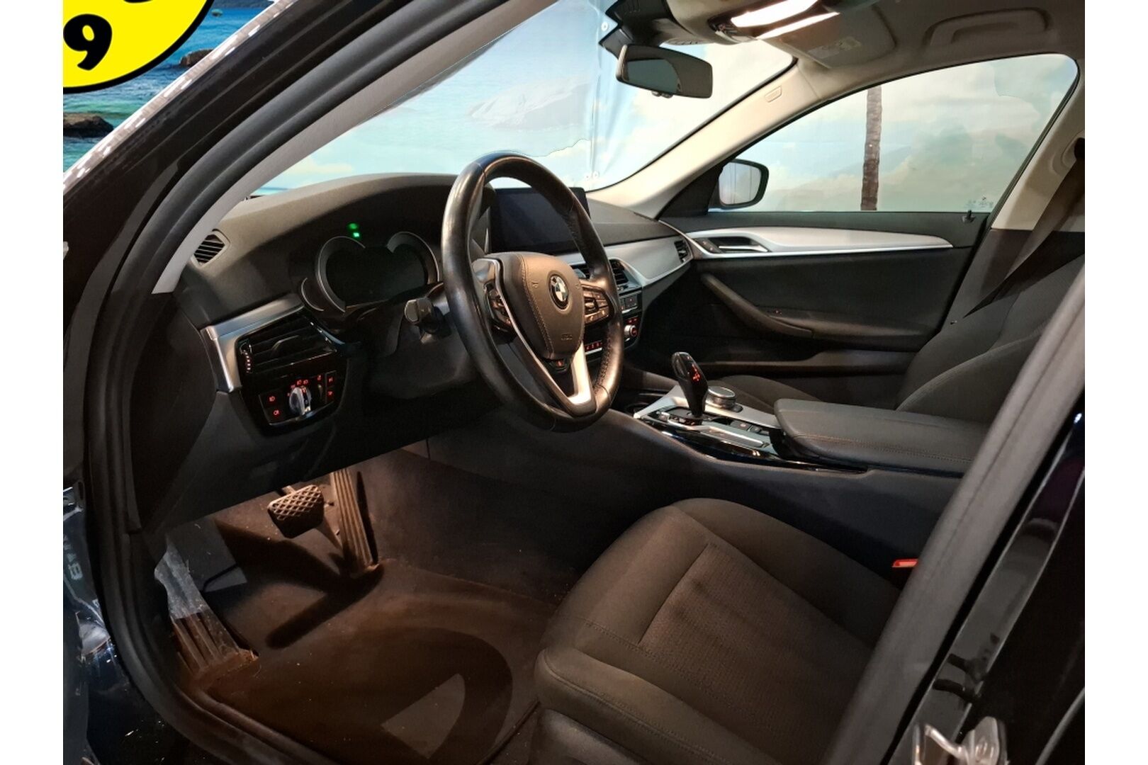 BMW 530 2019 G30 Sedan 530e A Charged Edition / Suomi-auto / Vakkari / P-kamera / LED - Digimittaristo / Ratinlämmitin / 2x renkaat - HULLUT JOULUT KORKOTARJOUS 2,49% 