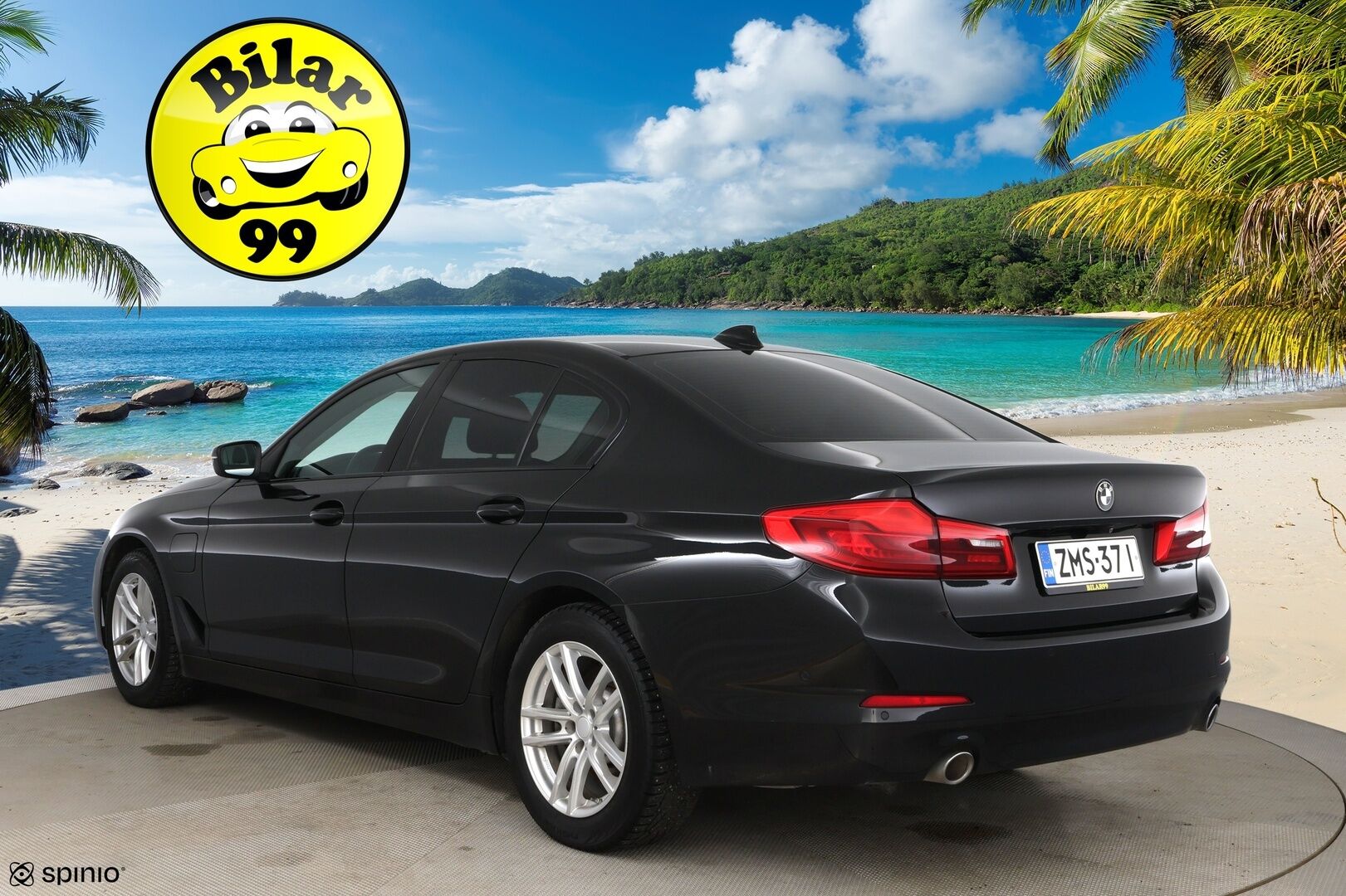 BMW 530 2019 G30 Sedan 530e A Charged Edition / Suomi-auto / Vakkari / P-kamera / LED - Digimittaristo / Ratinlämmitin / 2x renkaat