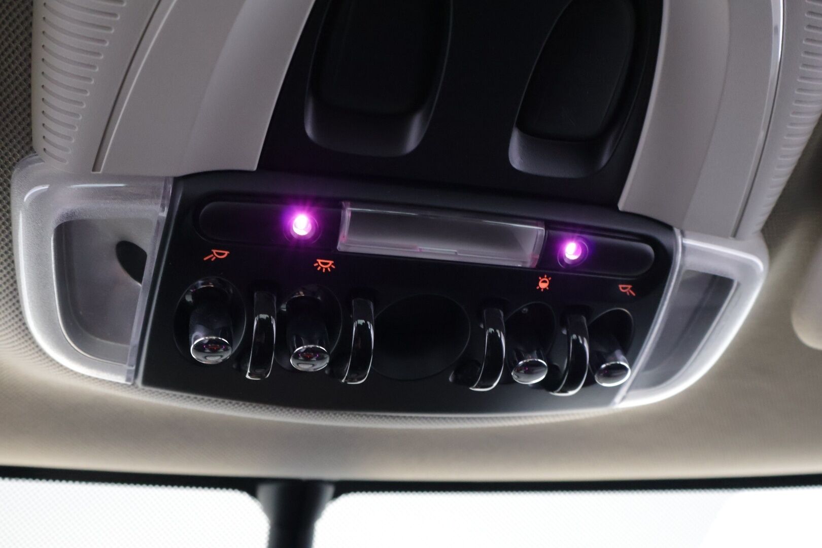 Mini One 2016 1.2 */ Ilmastointi / Ambient / Näyttävä /* - *NÄPPÄRÄ / MATALAT KULUT / ILMAINEN KOTIINTOIMITUS