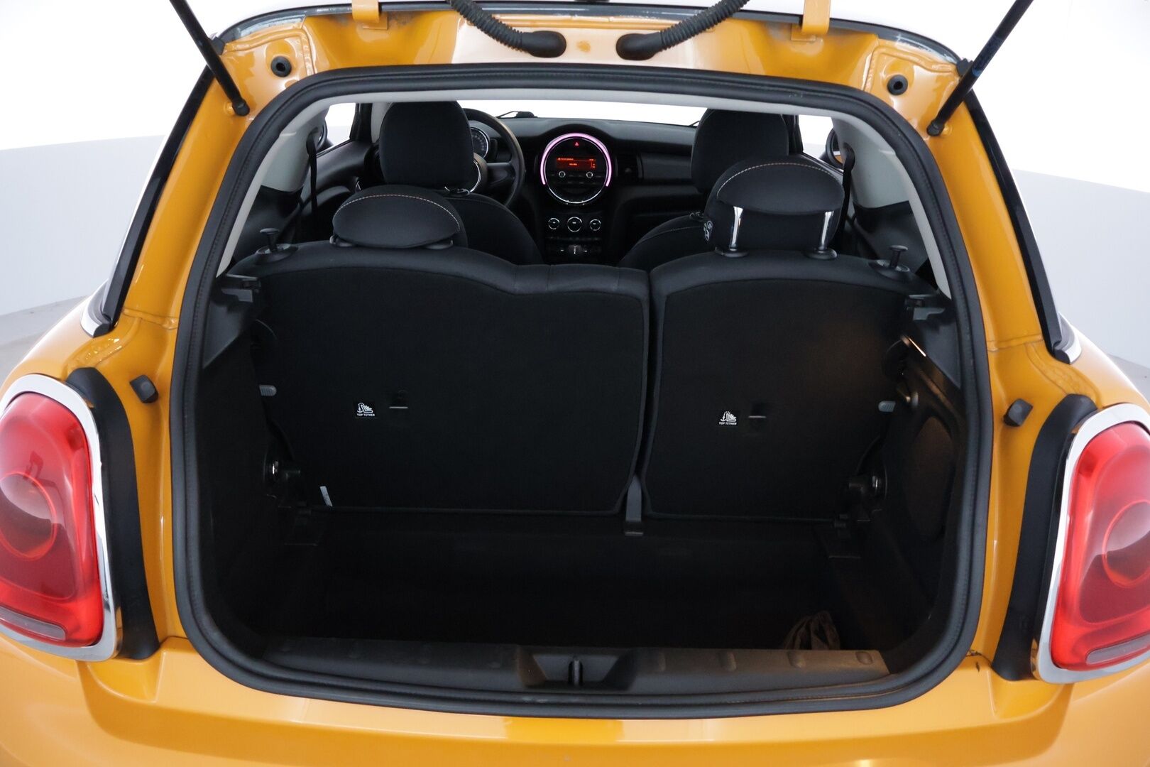 Mini One 2016 1.2 */ Ilmastointi / Ambient / Näyttävä /* - *NÄPPÄRÄ / MATALAT KULUT / ILMAINEN KOTIINTOIMITUS