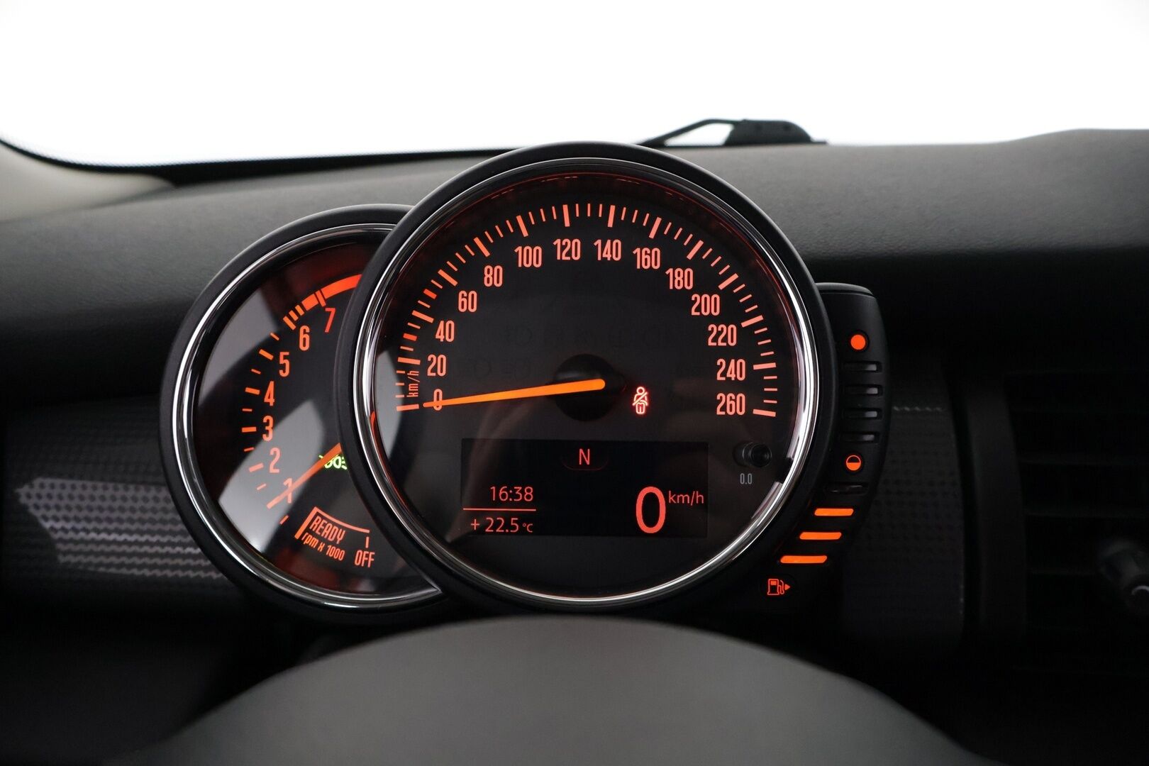 Mini One 2016 1.2 */ Ilmastointi / Ambient / Näyttävä /* - *NÄPPÄRÄ / MATALAT KULUT / ILMAINEN KOTIINTOIMITUS