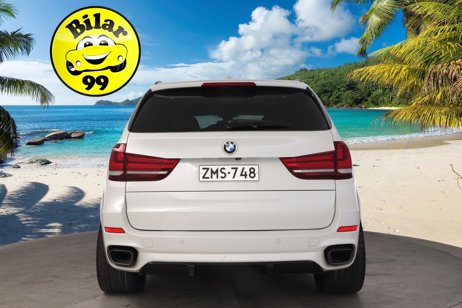 BMW X5 2014 F15 M50d M-Sport *Softclose / HUD / H&K / ACC / Panorama / Muisti nahat / Koukku* - *Webasto / 2xrenkaat / Innovation paketti* - HULLU BLACKWEEK KORKOTARJOUS 2,49%