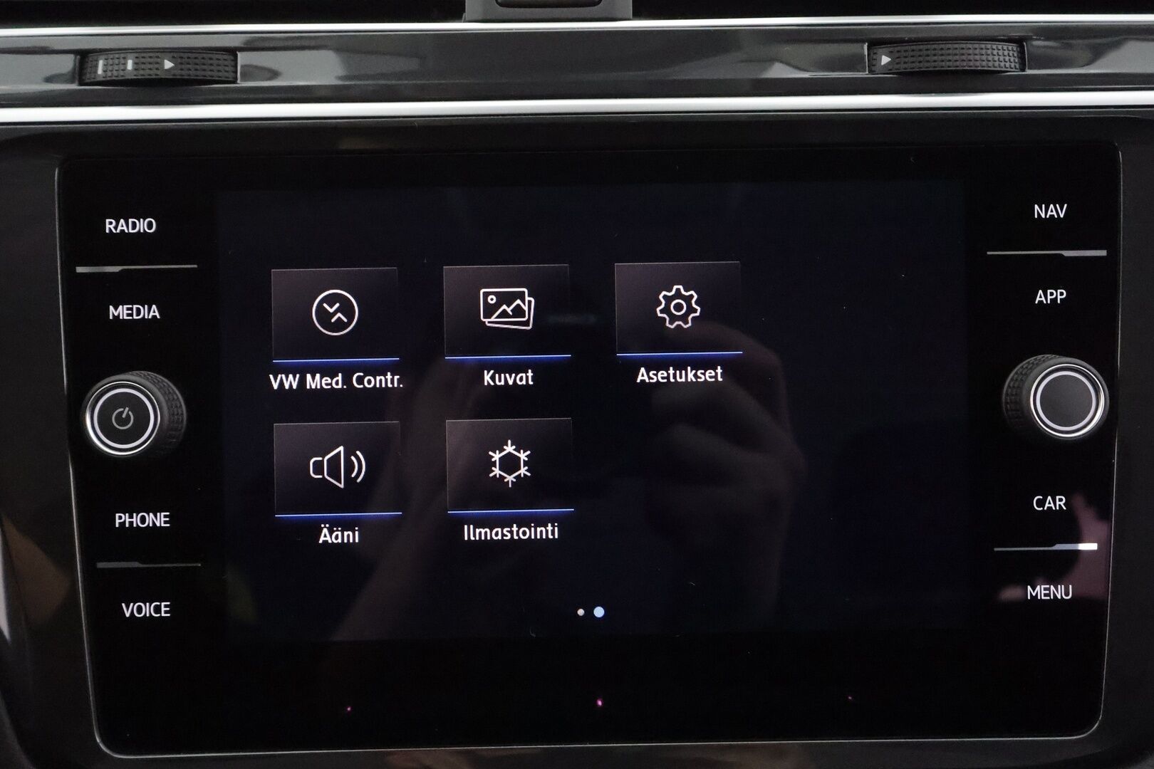 Volkswagen Tiguan 2019 Comfortline 1,5 TSI EVO 110 kW (150 hv) DSG-automaatti - Suomiauto | Webasto | ACC | KeylessGo | Peruutustutkat | Navi | Adapt.LED | Sähköluukku | 2x Renkaat Aluvantein!