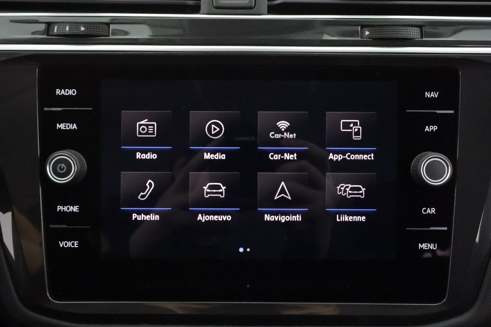 Volkswagen Tiguan 2019 Comfortline 1,5 TSI EVO 110 kW (150 hv) DSG-automaatti - Suomiauto | Webasto | ACC | KeylessGo | Peruutustutkat | Navi | Adapt.LED | Sähköluukku | 2x Renkaat Aluvantein!