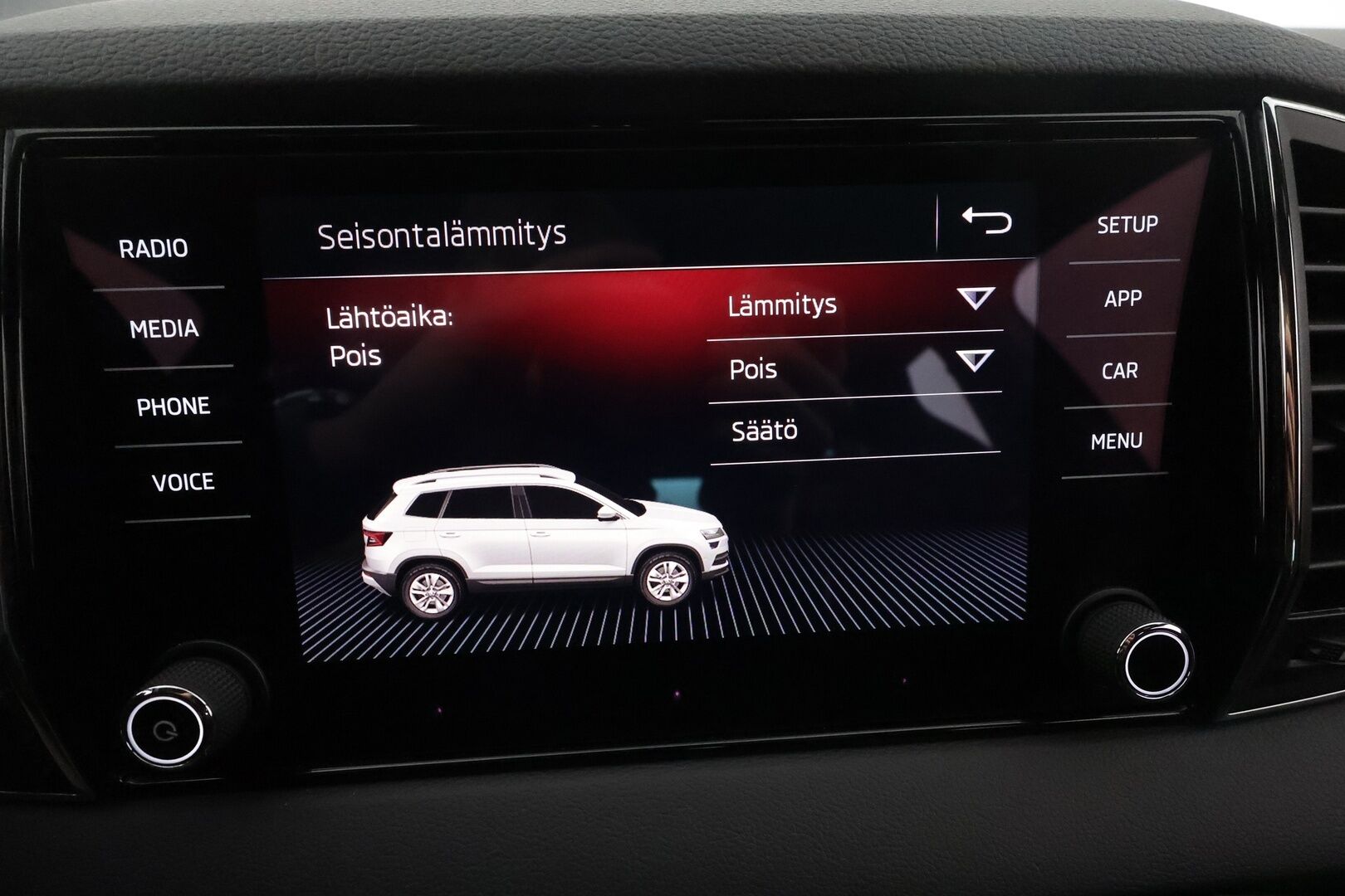 Skoda Karoq 2019 TSI SportLine DSG Autom. **Webasto / Adapt.Vakkari / P. Kamera / LED-valot / Kaistavahti / KeylessGO / 2x Renkaat**