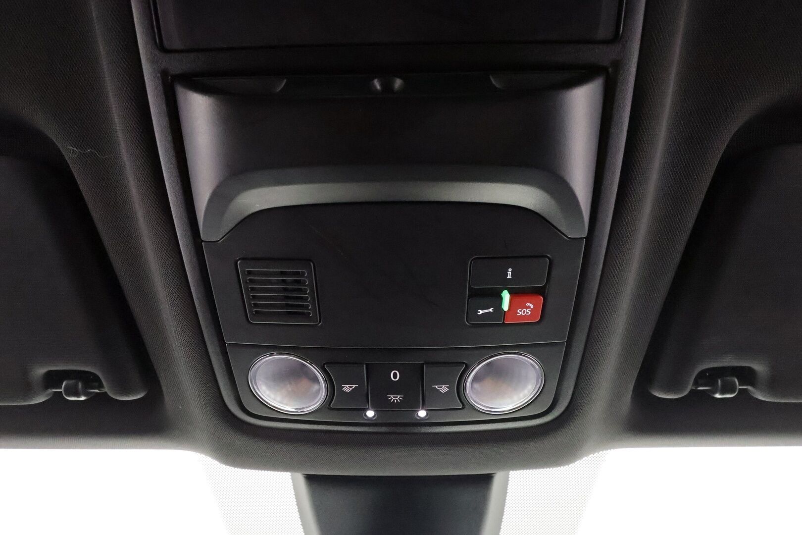 Skoda Karoq 2019 TSI SportLine DSG Autom. **Webasto / Adapt.Vakkari / P. Kamera / LED-valot / Kaistavahti / KeylessGO / 2x Renkaat**