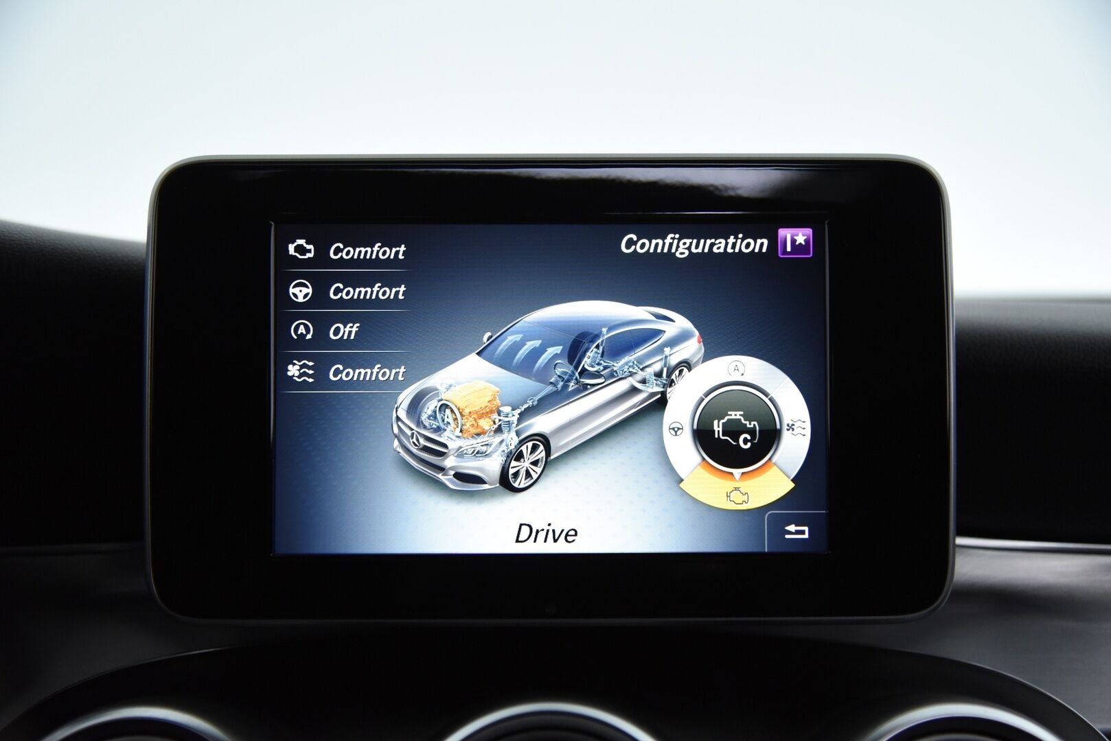 Mercedes-Benz C 2016 300 Coupé AMG / Distronic+ / DTR+Q / ILS-LED / Burmester / Panorama / P. Kamera / Sporttipenkit / Sähkökontti / - Huippuvarusteet! / Katveavustin / Putkisto / 2x renkaat & vanteet / Hyvät huollot! - HULLUT VÄLIPÄIVÄT KORKOTARJOUS 2,49%