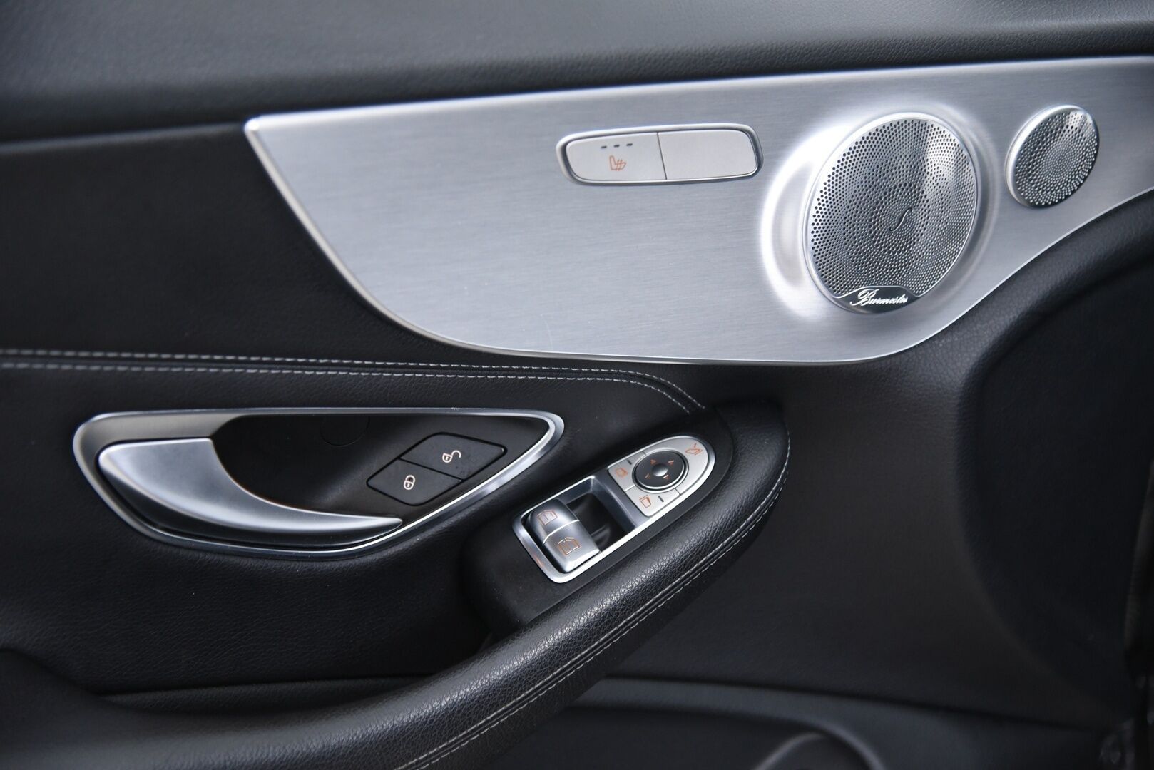 Mercedes-Benz C 2016 300 Coupé AMG / Distronic+ / DTR+Q / ILS-LED / Burmester / Panorama / P. Kamera / Sporttipenkit / Sähkökontti / - Huippuvarusteet! / Katveavustin / Putkisto / 2x renkaat & vanteet / Hyvät huollot! - HULLUT VÄLIPÄIVÄT KORKOTARJOUS 2,49%