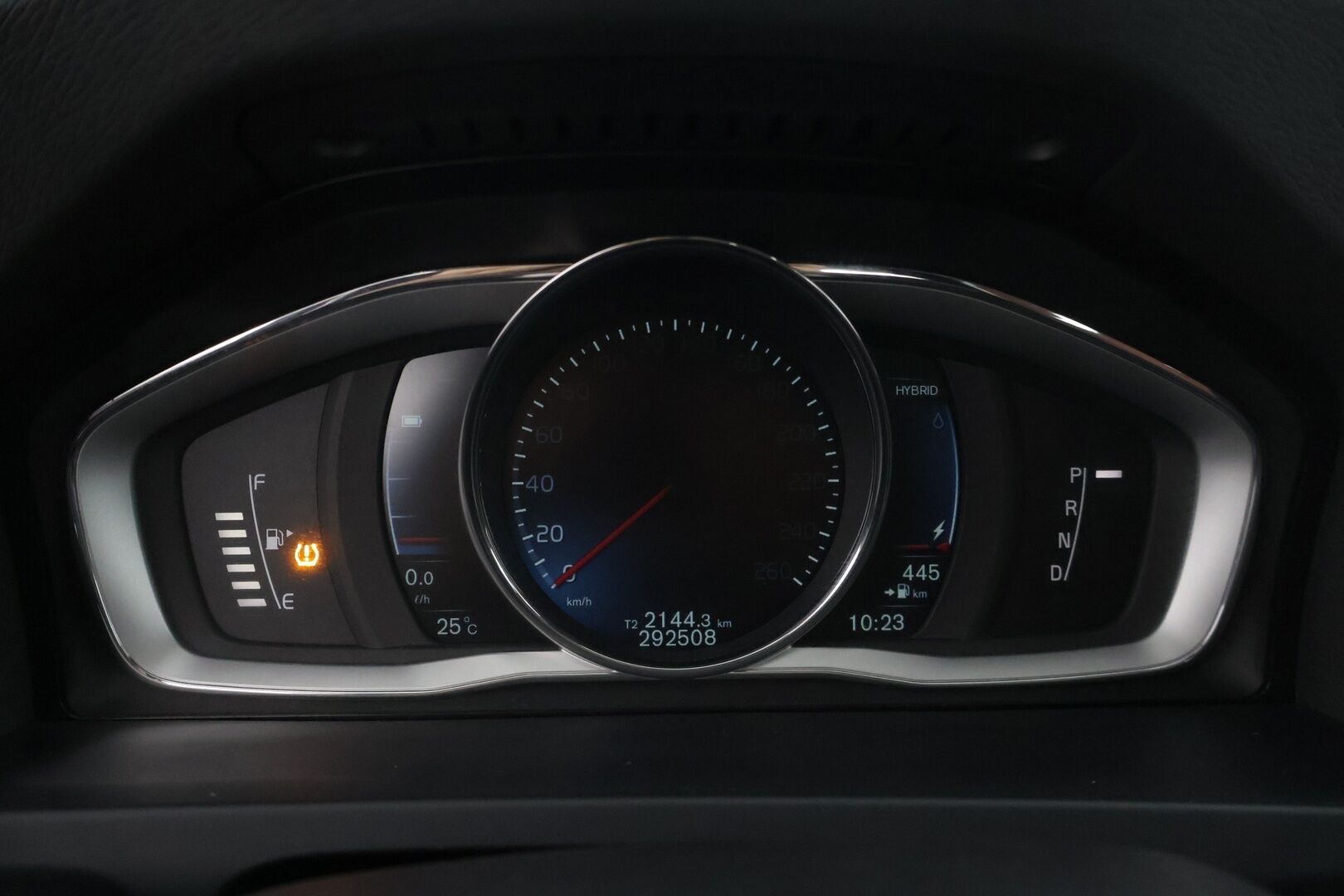Volvo V60 2015 V60 Plug in Hybrid Farmari (AC) 4ov 2400cm3 A - * Myydään Huutokaupat.com *