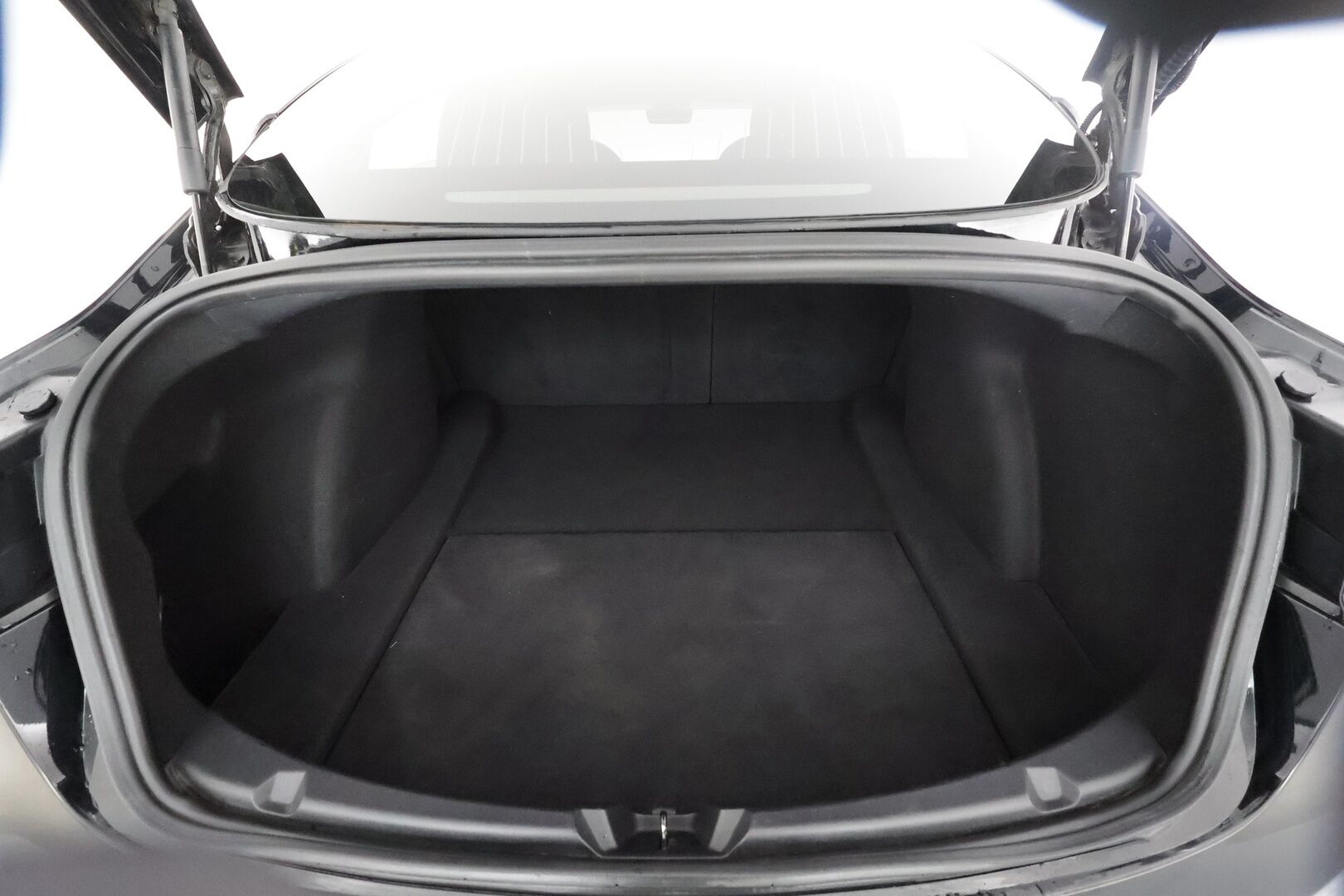 Tesla Model 3 2019 Long-Range Dual Motor AWD - | ACC | Premium Audio | Lasikatto | Digmittaristo | Sähkönahat | Muistipenkki | Autosteer | Keyless | P.kamera ja tutkat | LED | 