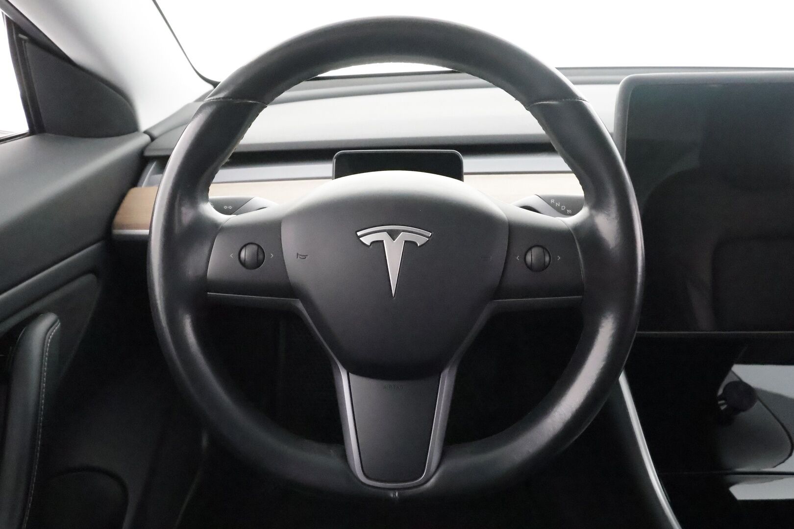 Tesla Model 3 2019 Long-Range Dual Motor AWD - | ACC | Premium Audio | Lasikatto | Digmittaristo | Sähkönahat | Muistipenkki | Autosteer | Keyless | P.kamera ja tutkat | LED | 