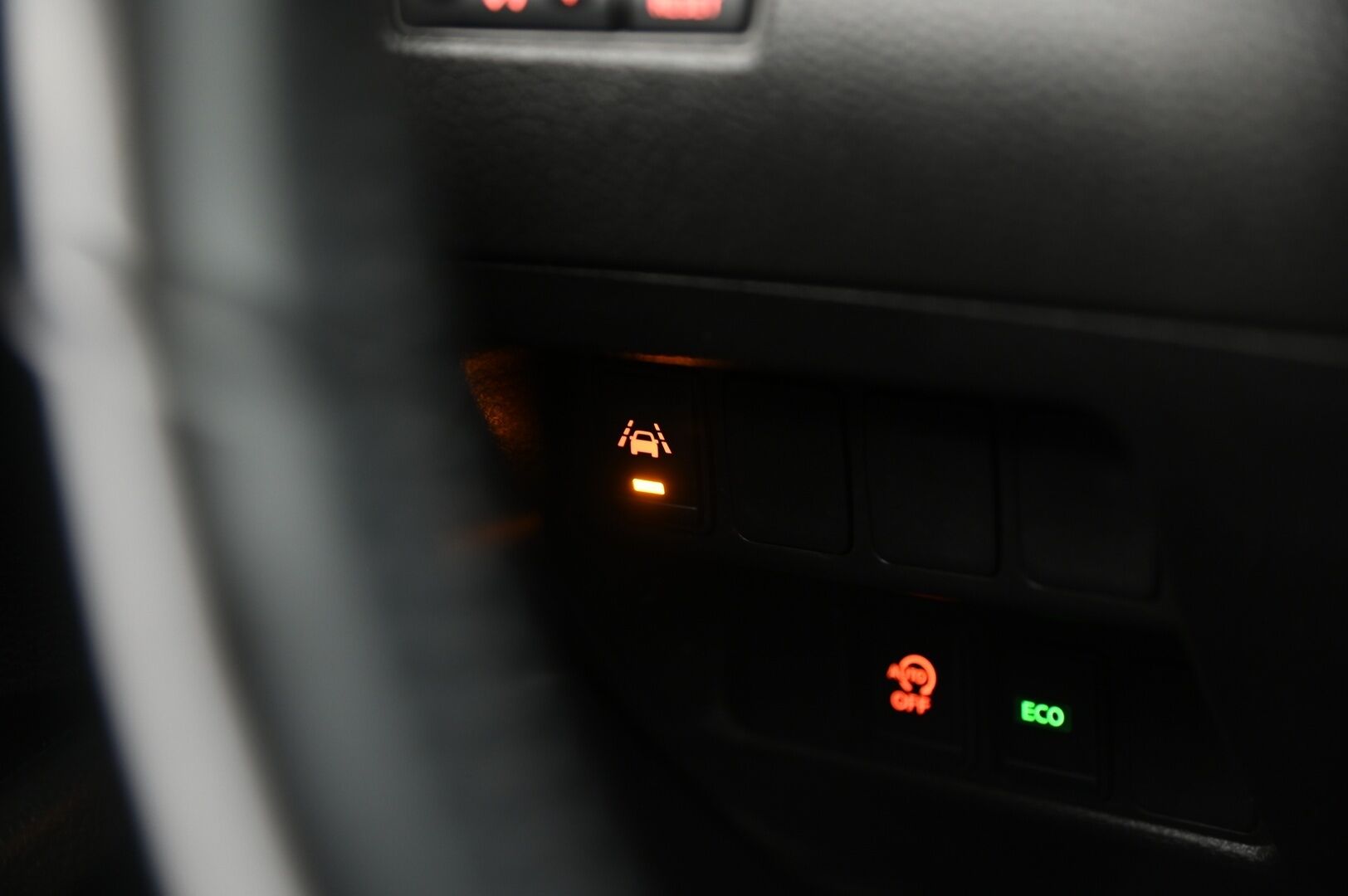 Nissan Qashqai 2020 DIG-T 160 N-Connecta 2WD DCT MY19 **360 Kamera / Koukku / Navi / Vakkari / Kaistavahti** - Lohkolämmitin / 2x Renkaat