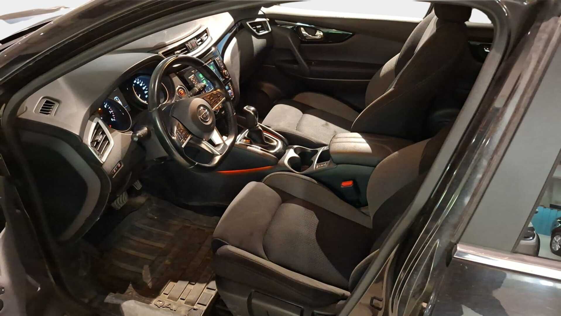 Nissan Qashqai 2020 DIG-T 160 N-Connecta 2WD DCT MY19 **360 Kamera / Koukku / Navi / Vakkari / Kaistavahti** - Lohkolämmitin / 2x Renkaat
