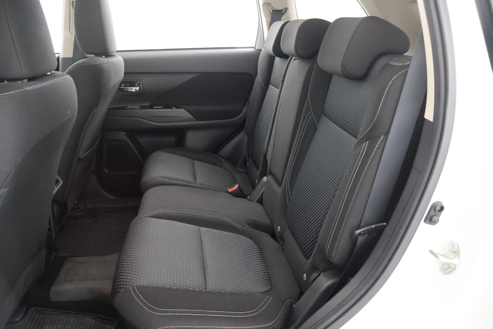 Mitsubishi Outlander PHEV 2021 Active 4WD 5P - ACC | Vetokoukku | P-kamera | Kaistavahti | CarPlay | Keyless | Merkkihuollot