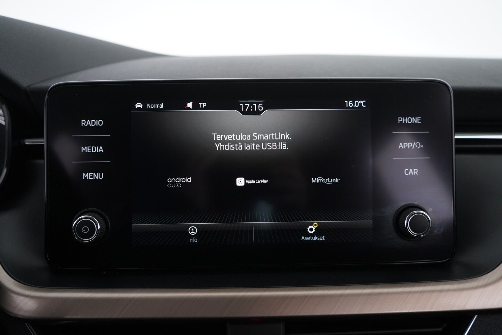 Skoda Scala 2020 1,0 TSI G-TEC Style *ACC / Lohko / Kamera / Tutkat / S.kontti* - Kahdet Skodan alumiinivanteet, sekä hyväkuntoiset renkaat / Viimeisin huolto 08.25 / 1-Omisteinen / Suomi-auto - HULLUT JOULUT KORKOTARJOUS 2,49% 