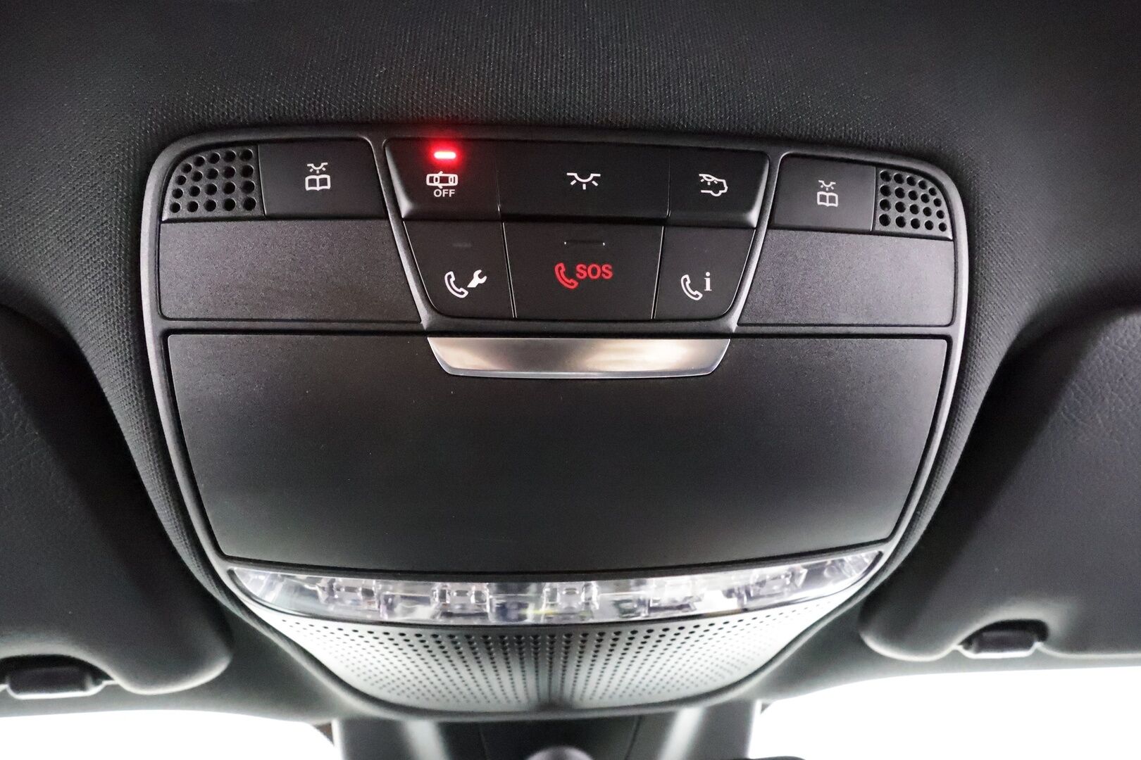 Mercedes-Benz E 2017 200 A Coupé Business AMG * Webasto / Multibeam / P.kamera / Katveavustin / Sportpenkit / Ambient-valot / Keyless * - Kahdet renkaat - HULLU BLACKWEEK KORKOTARJOUS 2,49%