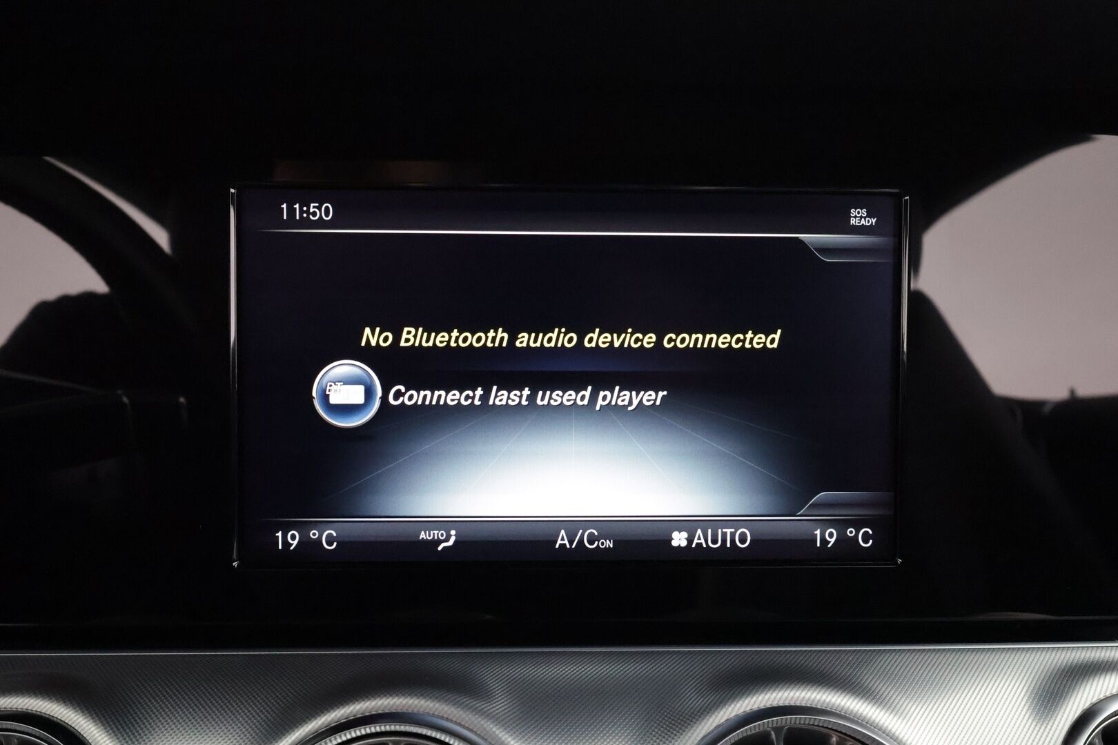 Mercedes-Benz E 2017 200 A Coupé Business AMG * Webasto / Multibeam / P.kamera / Katveavustin / Sportpenkit / Ambient-valot / Keyless * - Kahdet renkaat