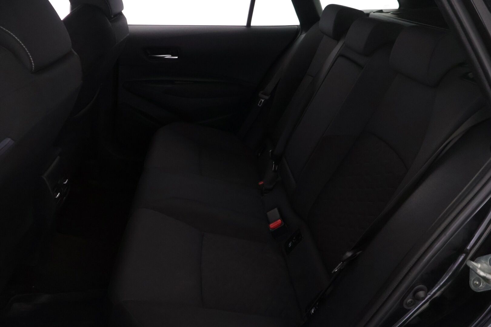 Toyota Corolla 2020 Touring Sports 2,0 Hybrid Active Business YritysOutlet - Myydään vain yrityksille