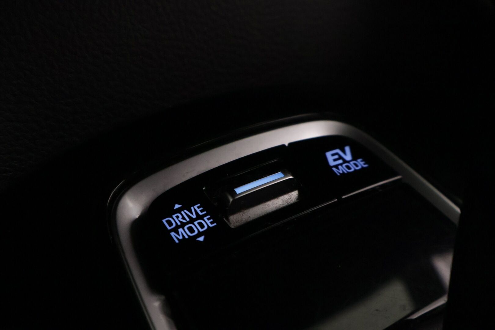 Toyota Corolla 2020 Touring Sports 2,0 Hybrid Active Business YritysOutlet - Myydään vain yrityksille